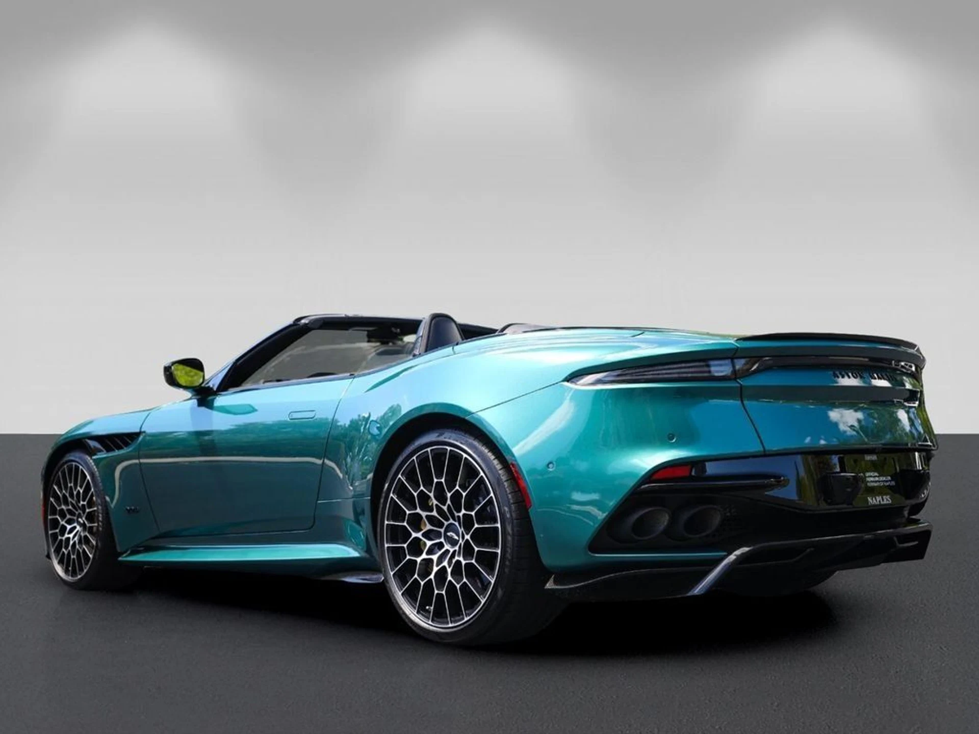 mph004_725874386_df8680cac47e50f96ba6ff0f02618cc1_e4208098a3