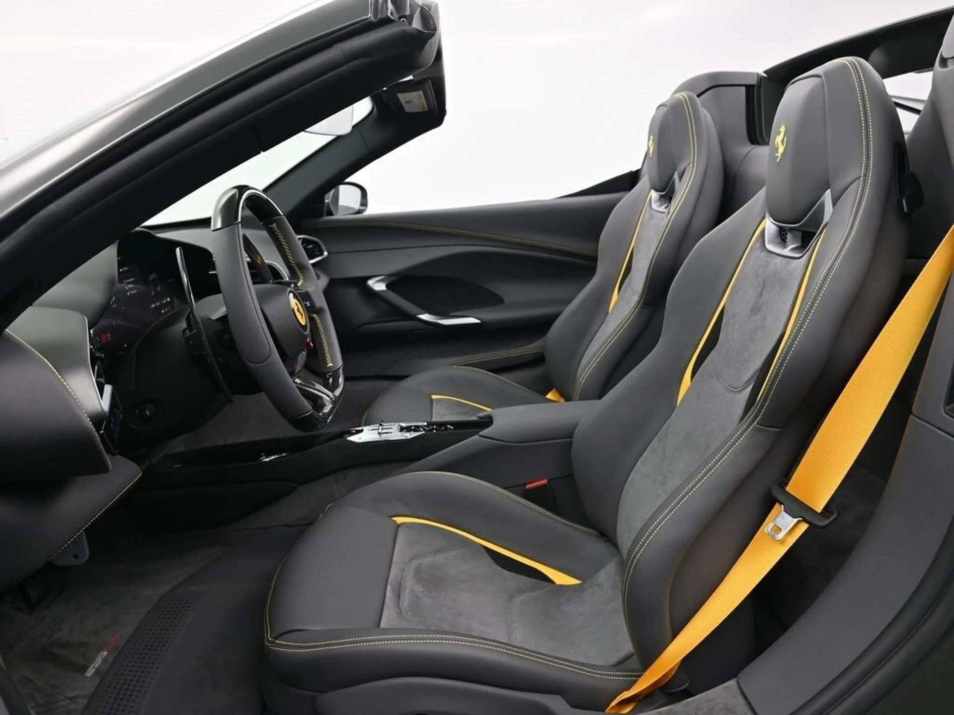 mph004_72820944_9553145abd48b9a07e5068364a82df64x_f2775cbcd6