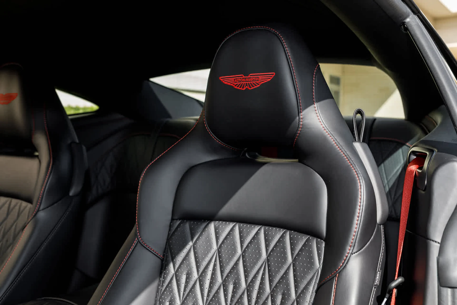 mph004_730619342_5_a16602f8fa