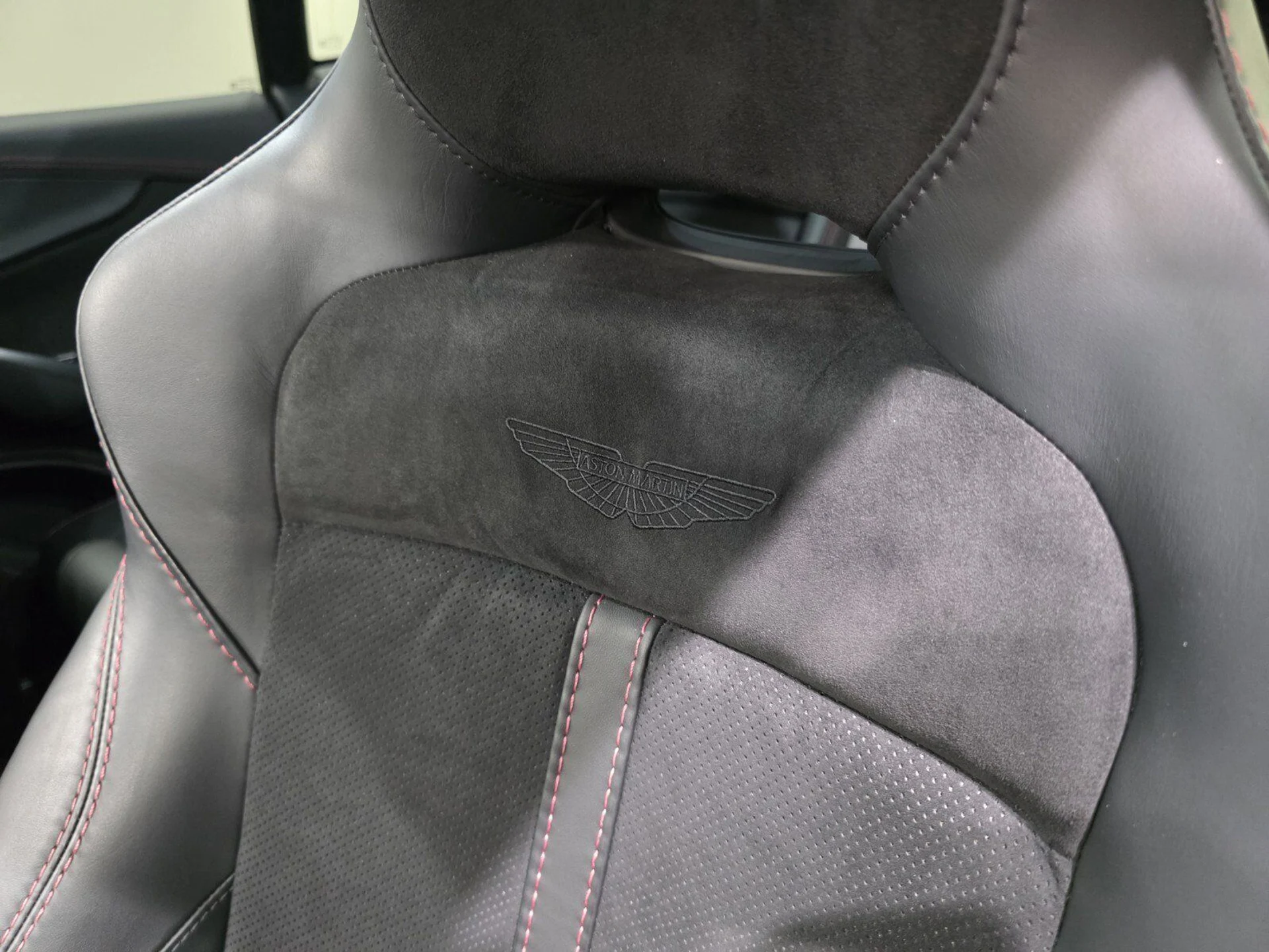 mph004_745496049_01a2602077e5fdc52b004ab9c4fa7b37_c398f77770