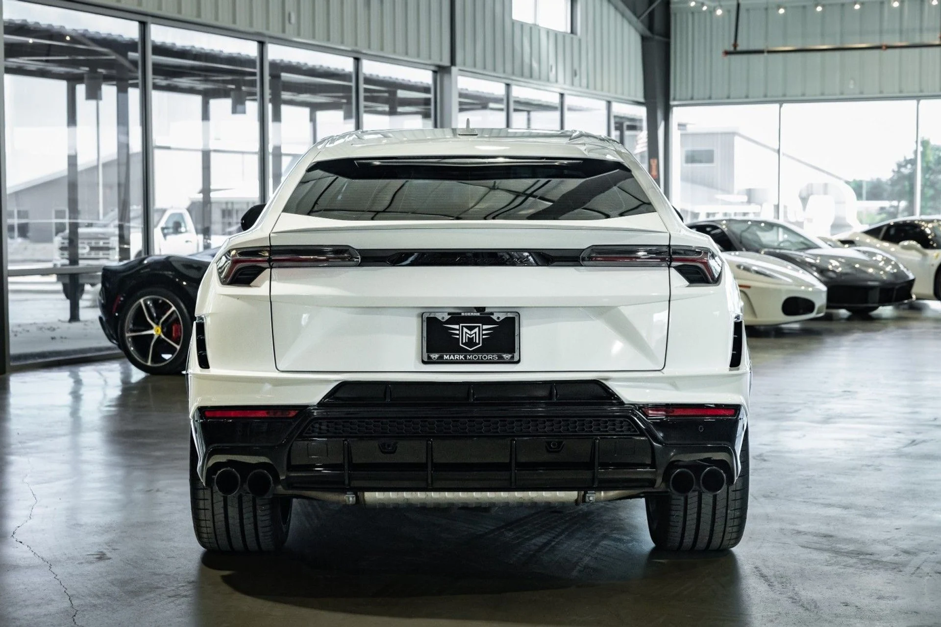 mph004_755787582_o_Q_279fbfc3f9