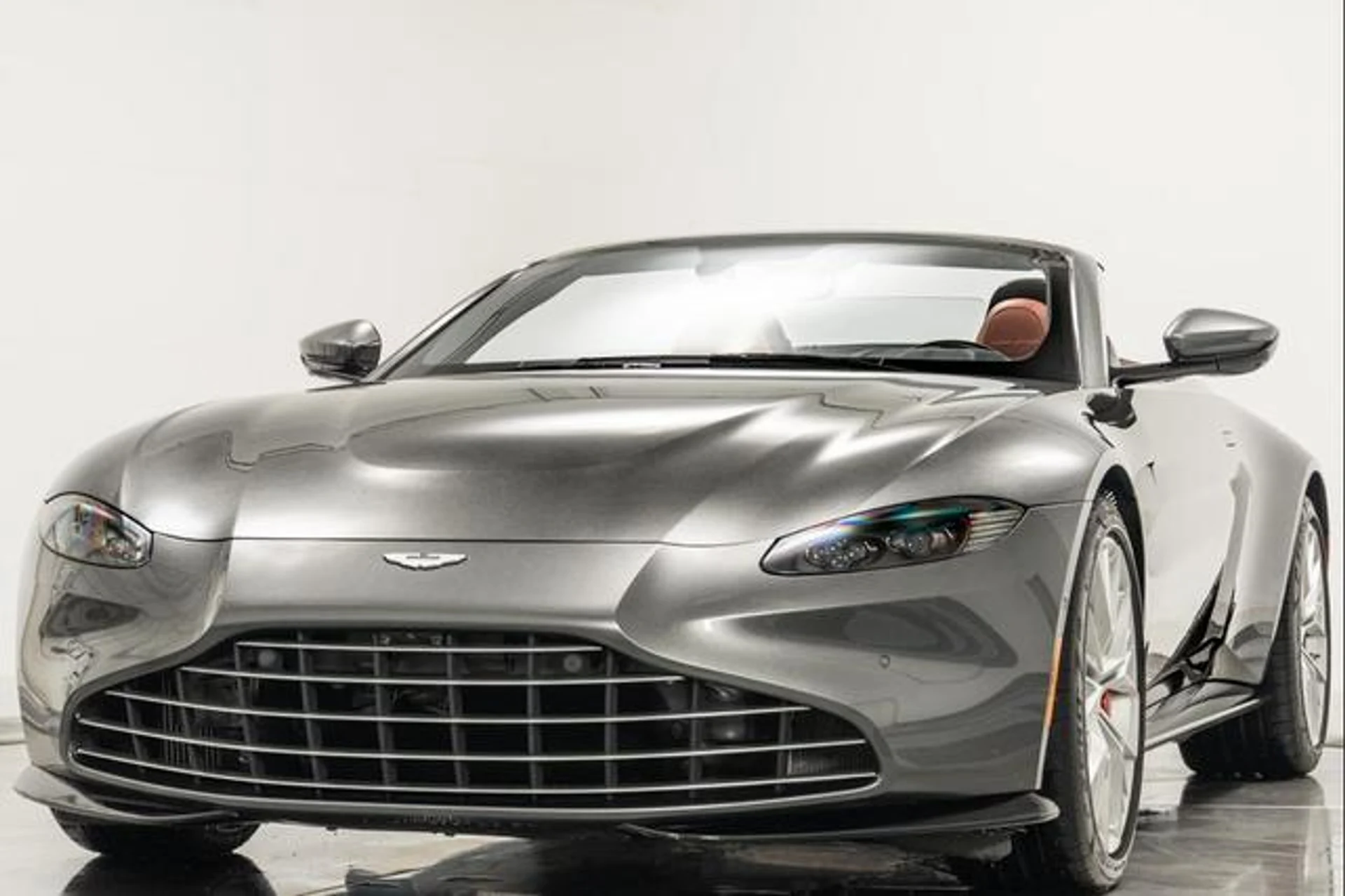 mph004_757240128_u_E_Sm8f_Kye_Q1_B_Vrpc_P5_PC_Fsbe_HI_6e30b4df17