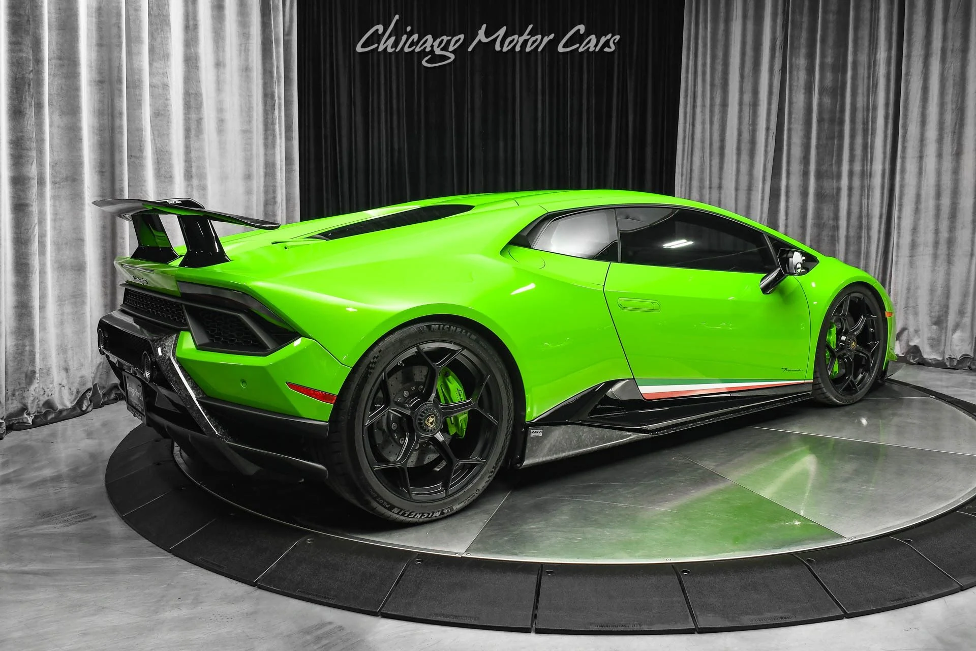 mph004_757817077_9835_p5_l_e77305b098