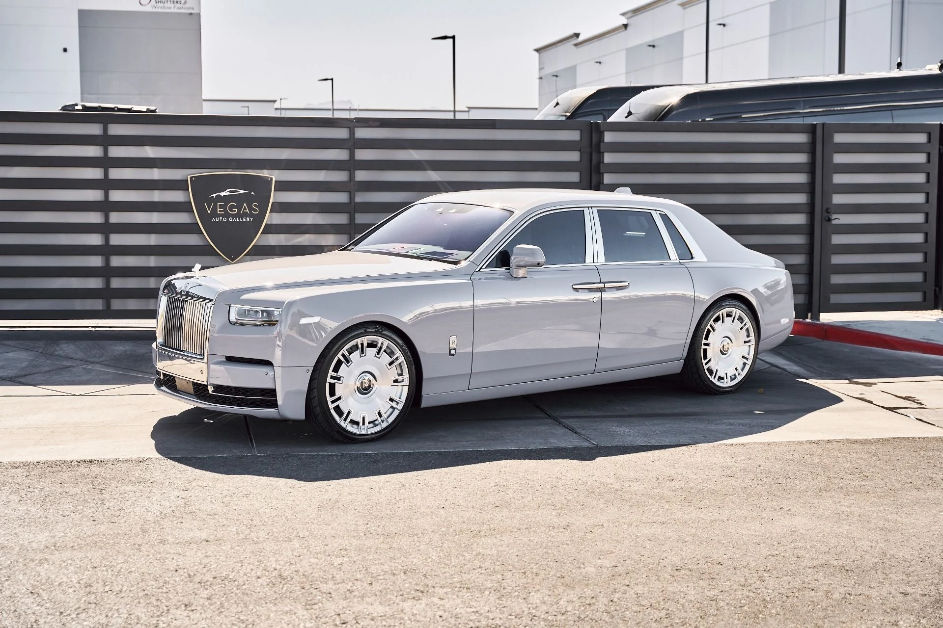 mph004_764742042_Used_2024_Rolls_Royce_Phantom_Base_1782762829_26836d45b4