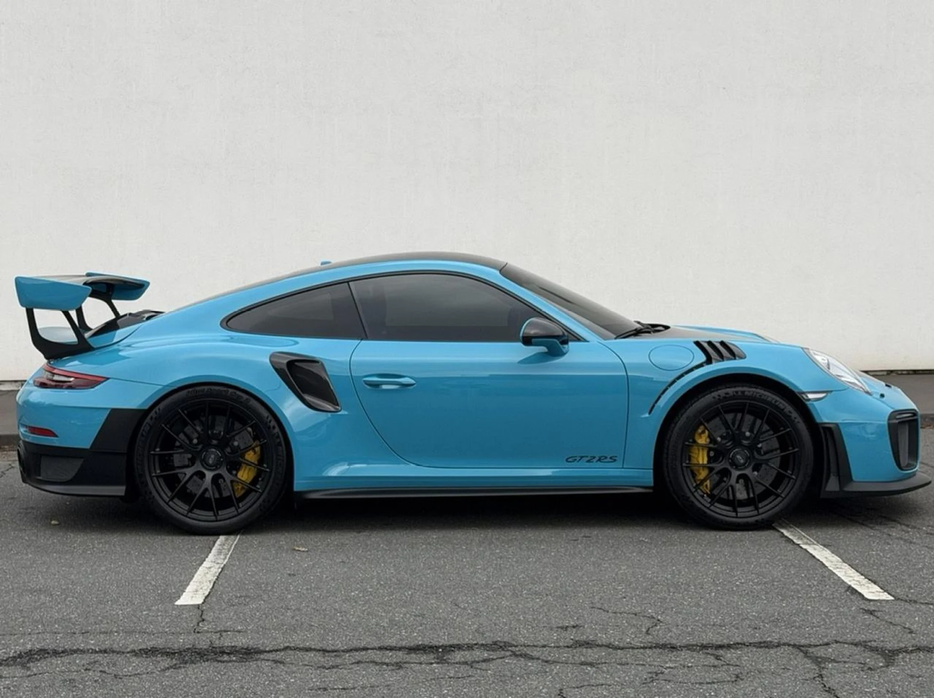 mph004_764842072_b1daa169912aa65c5be6dabf92b19a84_75d5a686e4