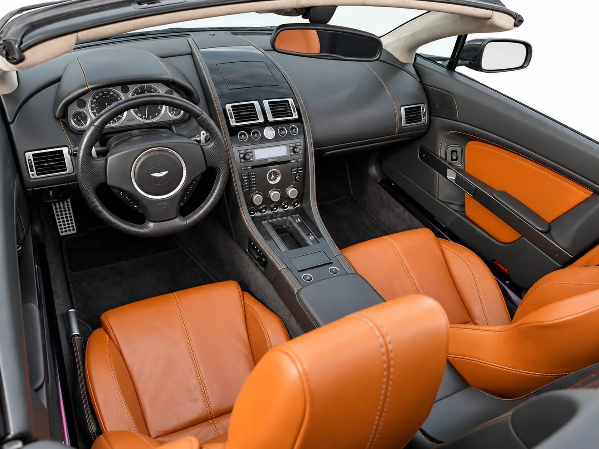 mph004_786401574_Used_2007_Aston_Martin_V8_Vantage_Roadster_Only_27_K_Miles_Just_Serviced_Gorgeous_Color_Combo_1790716551_a3fa000c1e