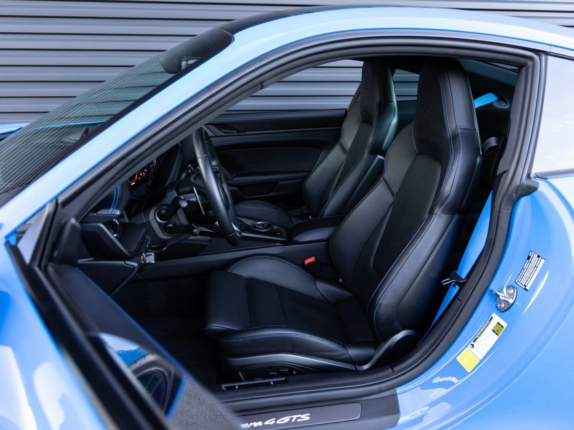 mph004_808346246_5_85a3c8111d