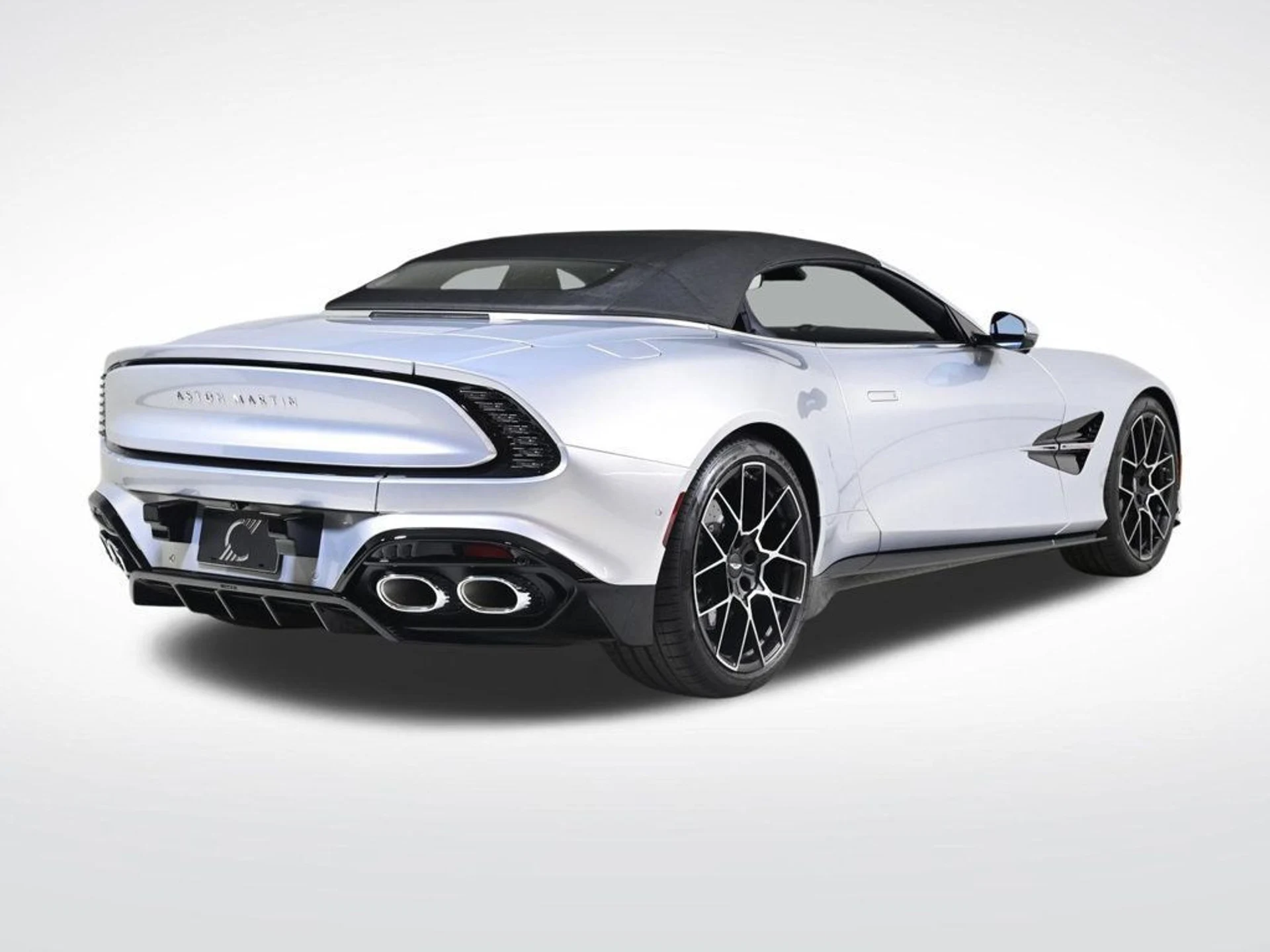 mph004_812461010_new_2026_aston_martin_vanquish_volante_11350_22980293_5_1024_73f5b8f2cd