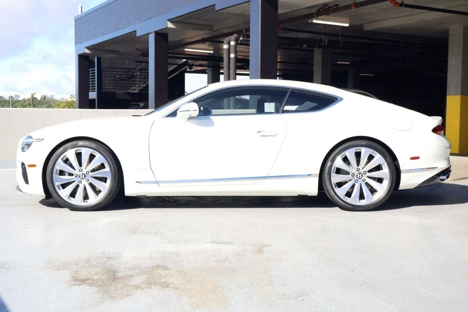 mph004_812606768_8ab6bb6f0c0e7ed716875d7525fa9e5bx_6c189f8445