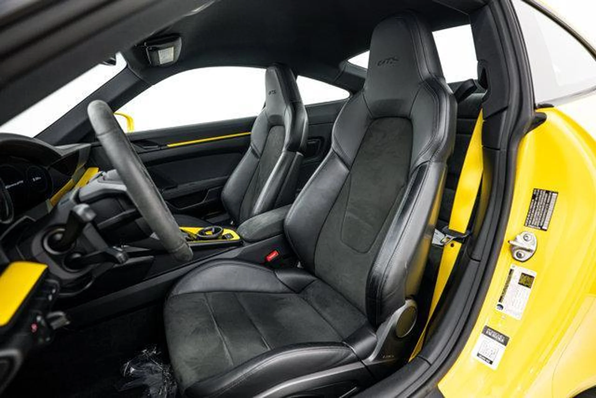 mph004_816474982_x_Xn_Kc_Can_PW_w3cr_Cgpvn37o_Li_K0_8eef2d77d8