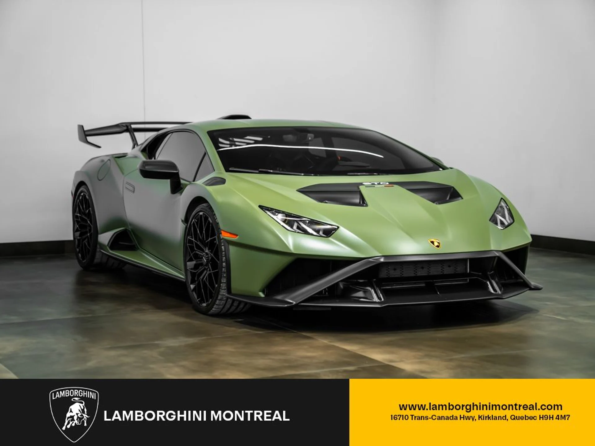 mph004_825074814_lamborghini_huracan_2023_jpg_v_1773863535_5fedae726d