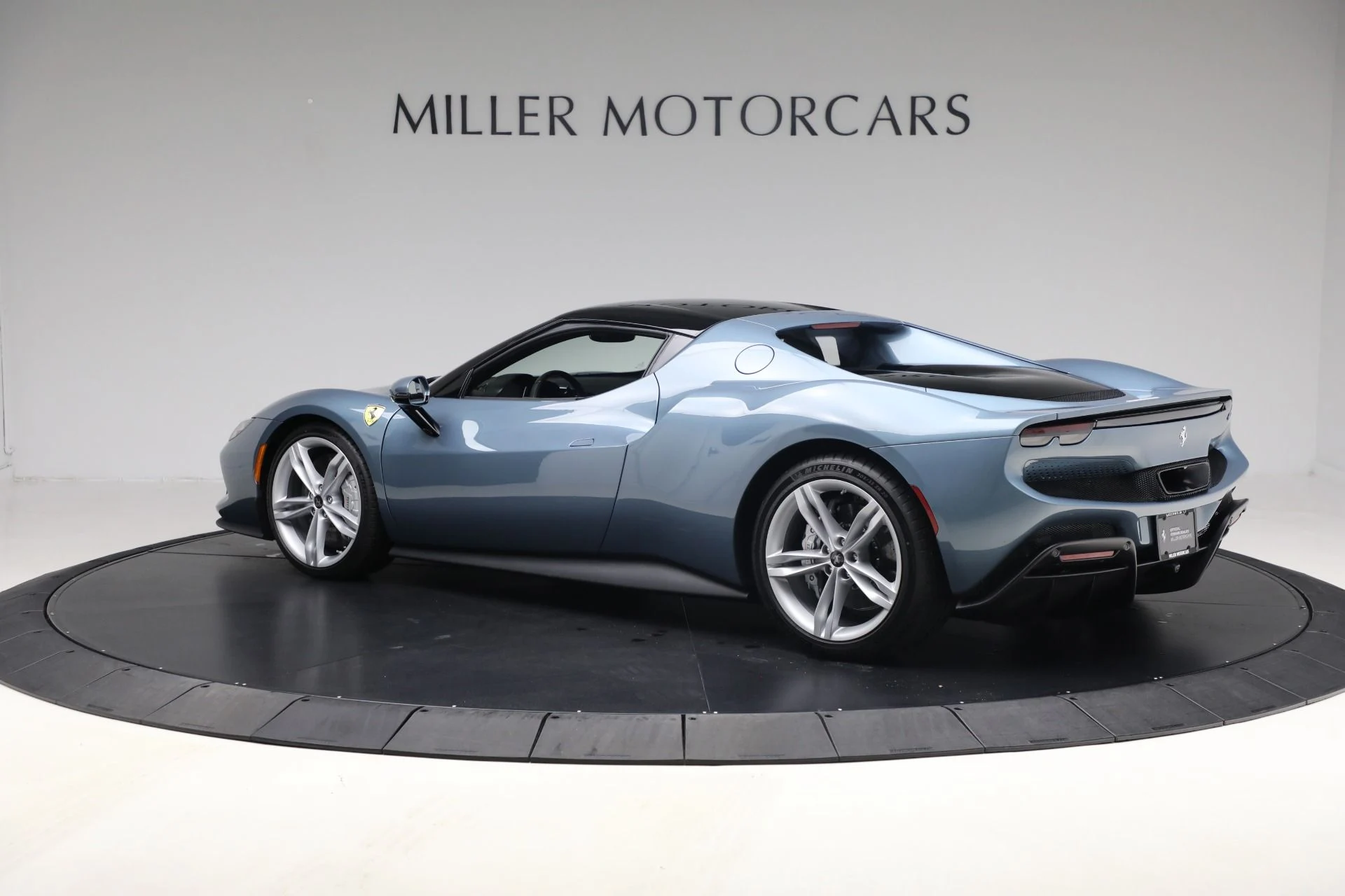 mph004_835276126_Used_2024_Ferrari_296_GTB_1764167453_0c623665d4