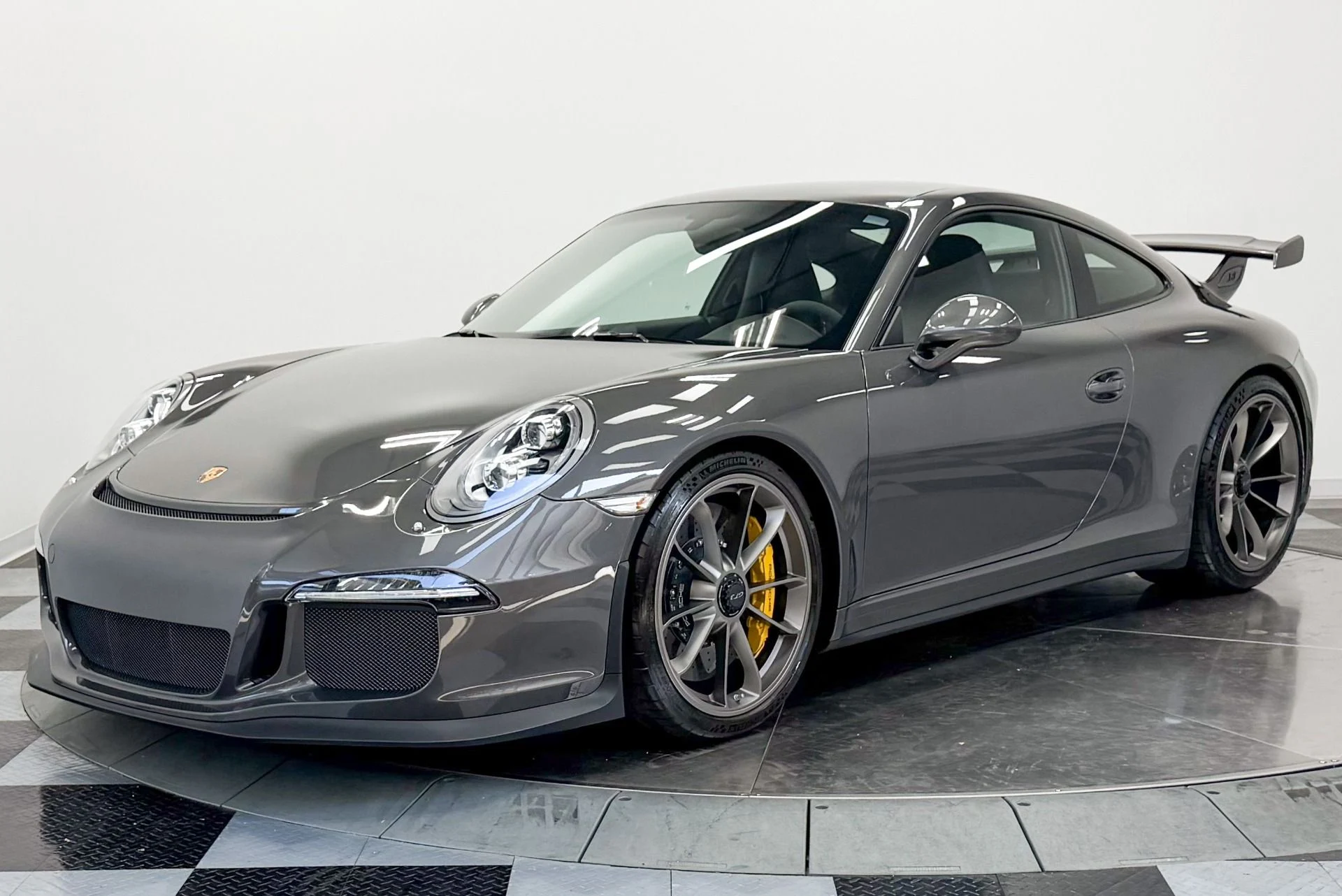 mph004_838409411_Used_2015_Porsche_911_GT_3_Carbon_Ceramic_Brakes_Low_Miles_Fresh_Service_1782928031_080261d959