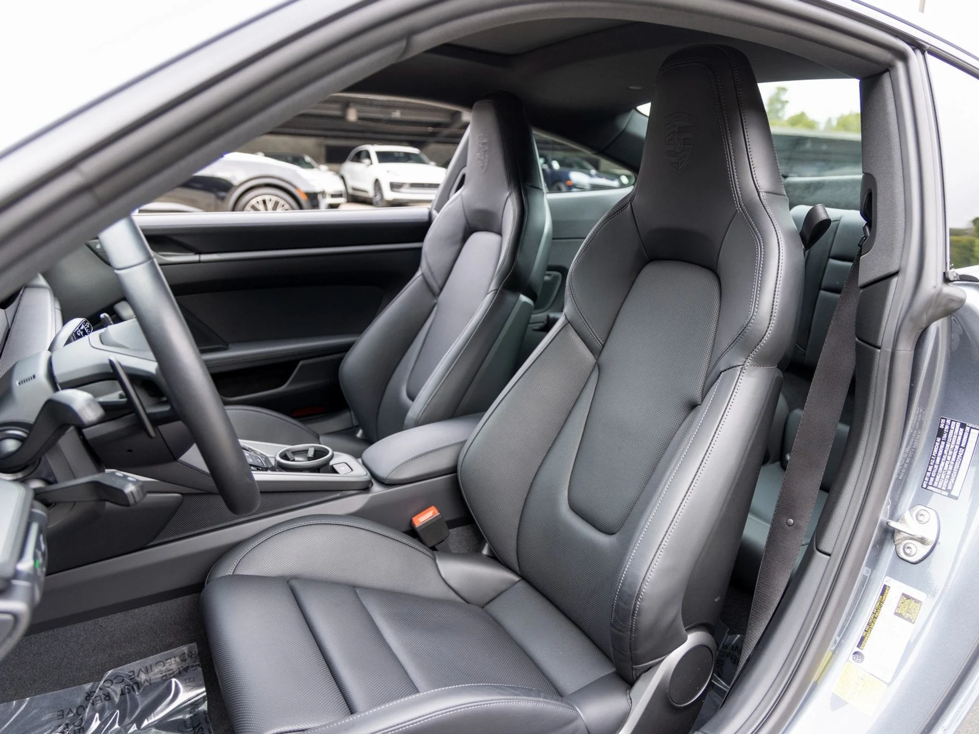 mph004_840438116_5_e74a779b9c