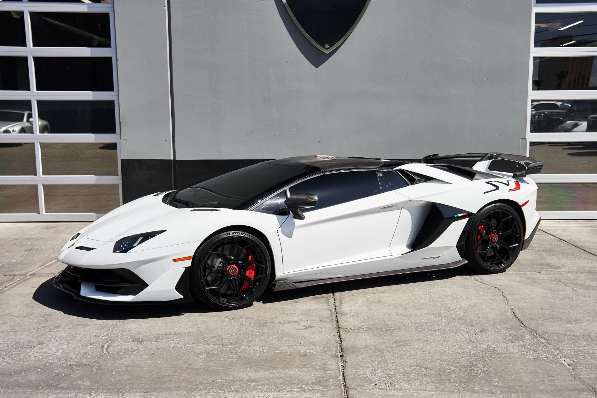 mph004_849497666_Used_2021_Lamborghini_Aventador_SVJ_Base_1722739677_e0ba94a6dc
