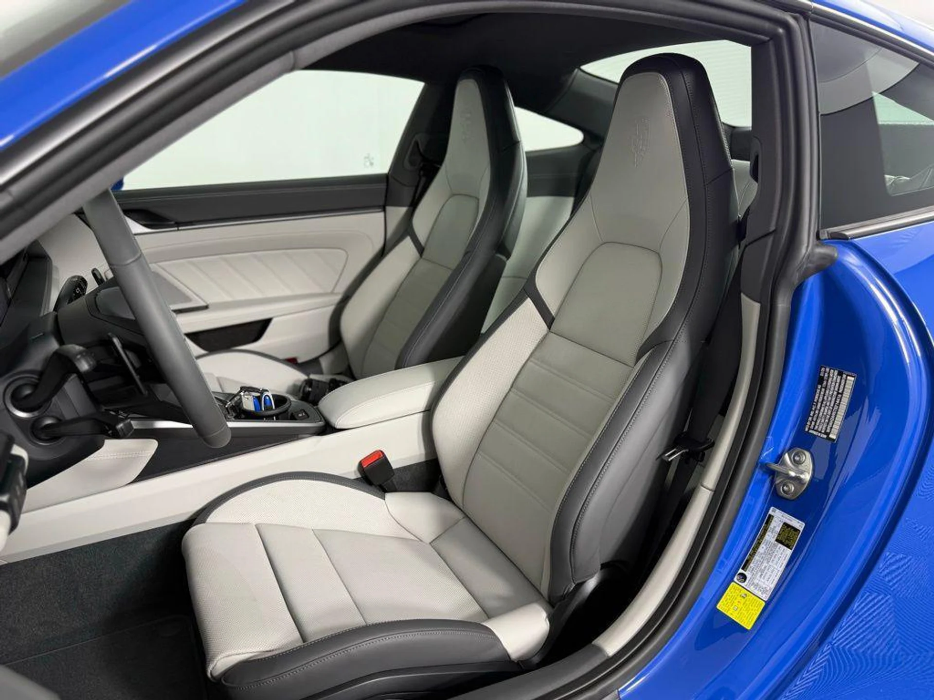 mph004_855963709_3_BJ_8x7_Zvsc_YW_Ap_N5_Lr4_R_R_Hp8_Jw_954f7f8296