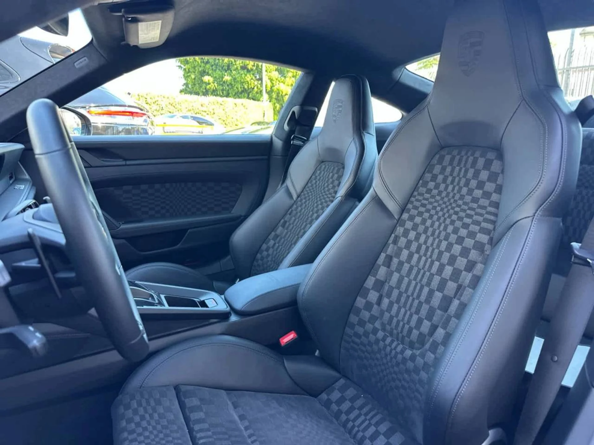 mph004_862897028_5_d834fbdd21