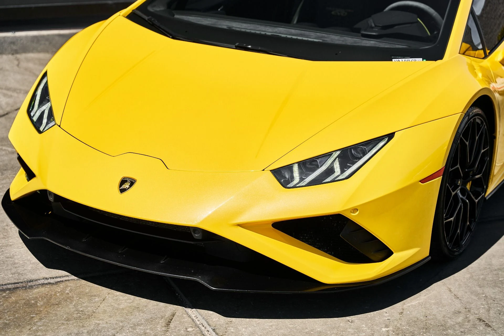 mph004_877995517_Used_2022_Lamborghini_Huracan_EVO_Base_1787357769_06e12785e9