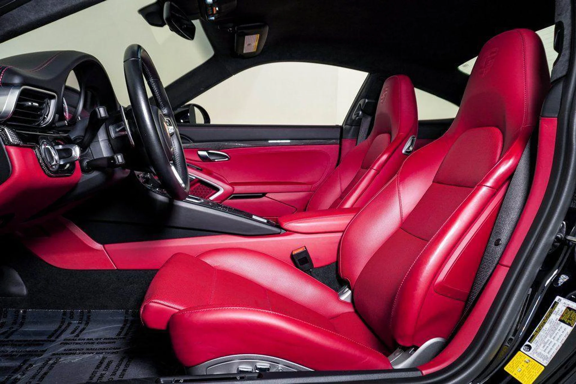 mph004_879331294_S_Aw_Y_Hqo_MM_5qe_N_Hcq_JW_Fcgi_Trg_w_513ab38d7e