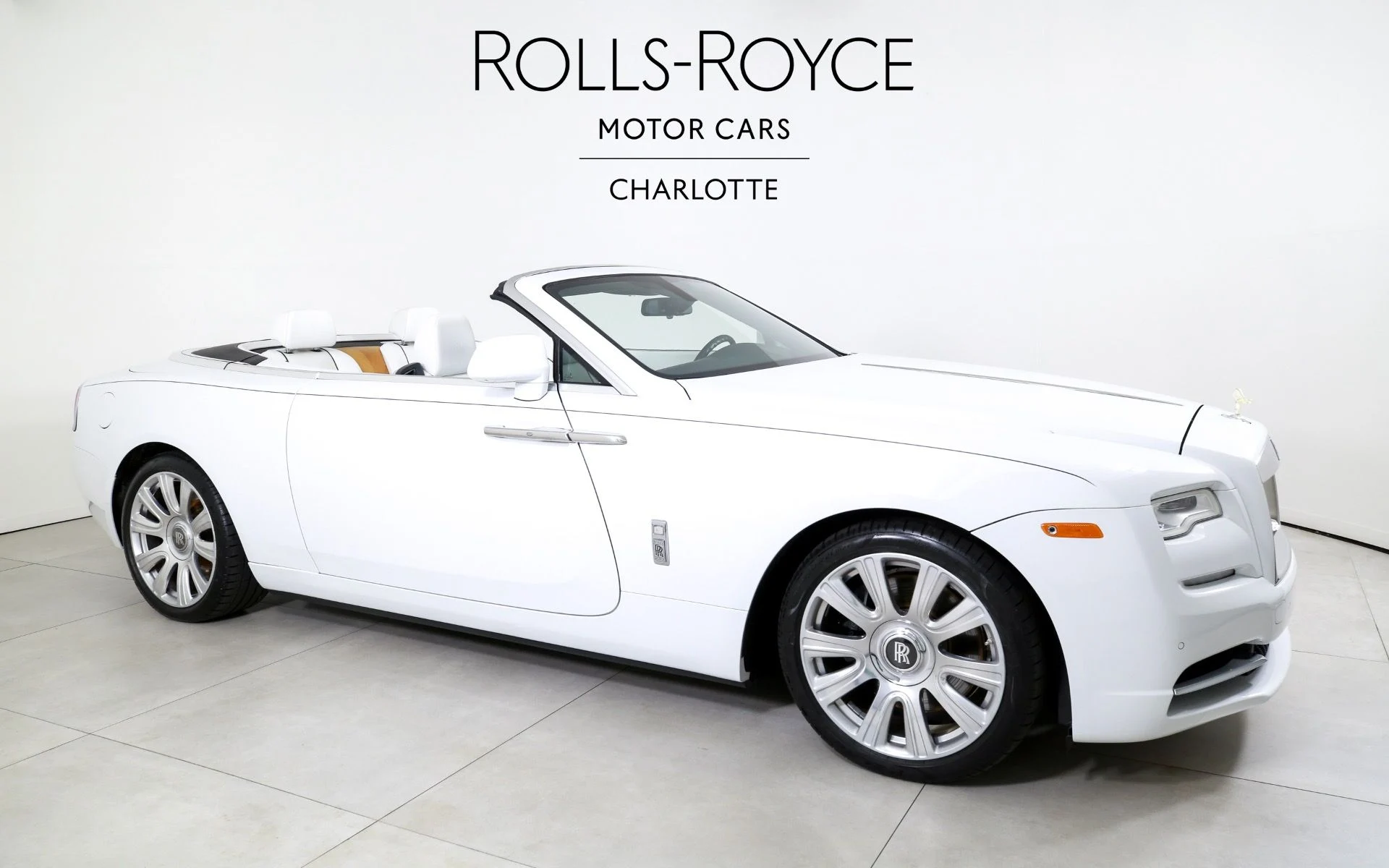 mph004_880323118_Used_2019_Rolls_Royce_Dawn_1750192596_441dd61ef8