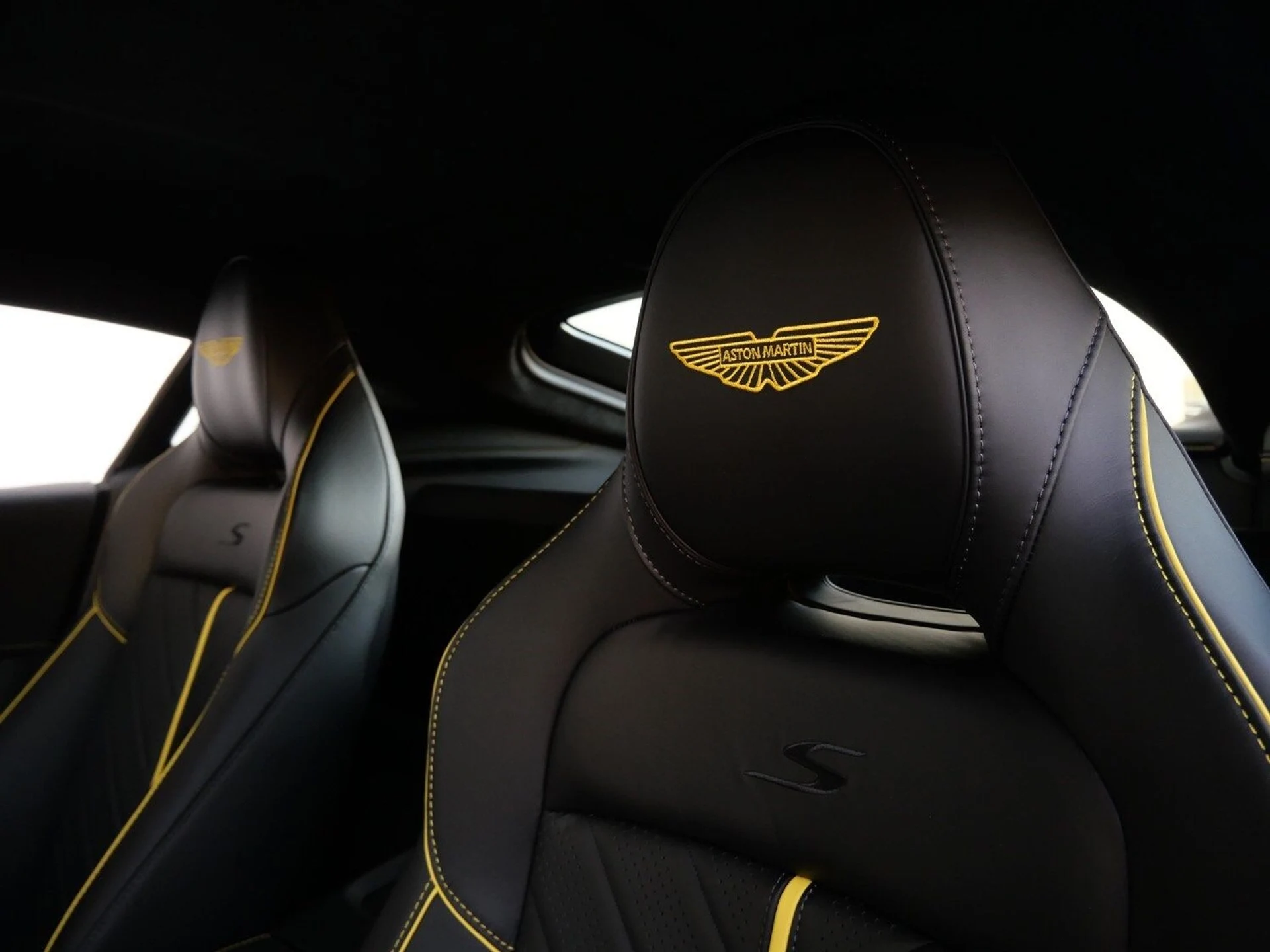 mph004_881360454_37b22532a5ef8eac593f5e21f2b5601cx_bf855ed93c