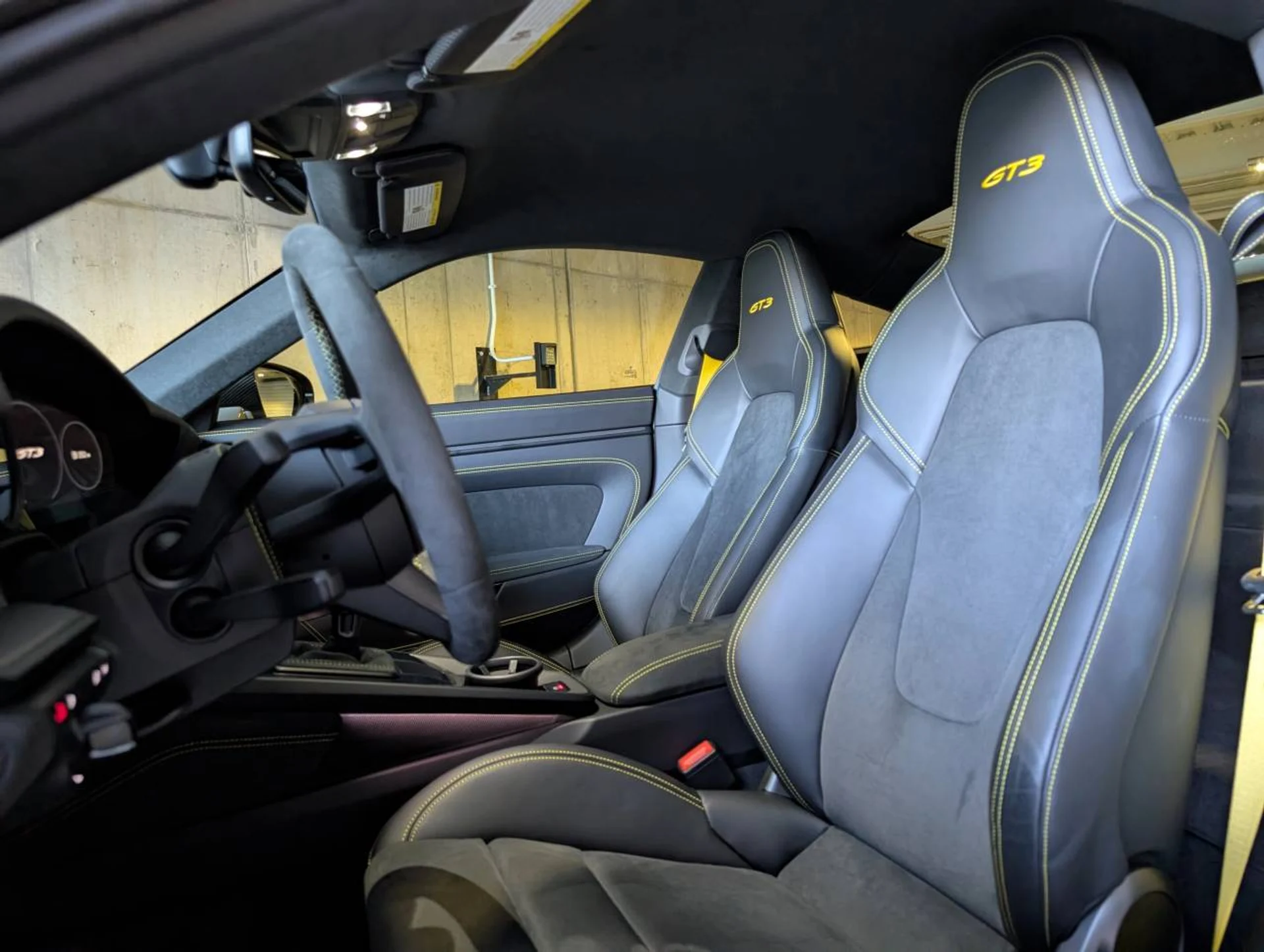 mph004_888228610_4b016e4a1333fde94cbf7bb4706b6aaex_011feb71ae