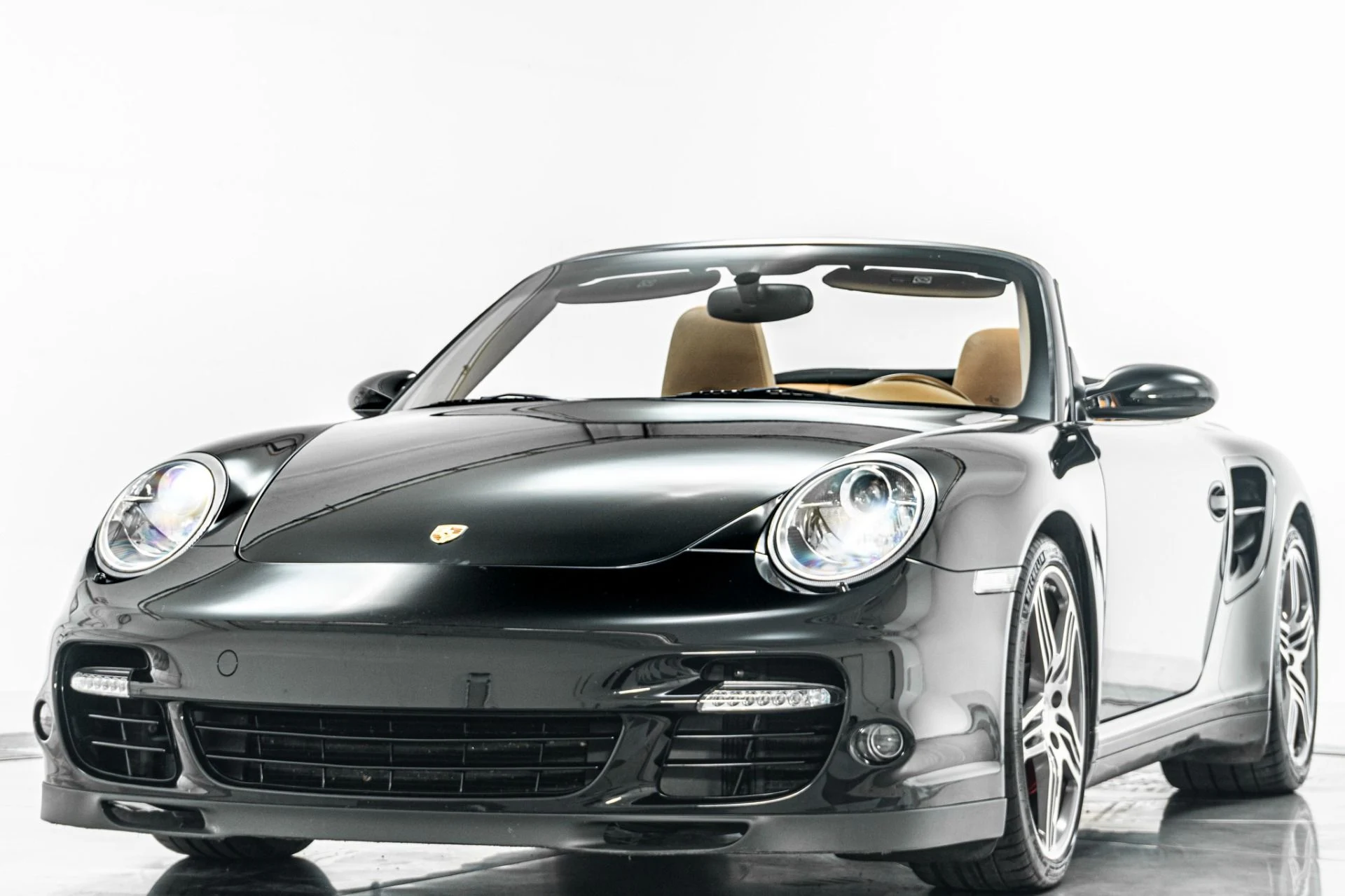 mph004_89111535_Used_2008_Porsche_911_Turbo_Cabriolet_6_Speed_Manual_Natural_Leather_Interior_1782761484_6d4ef28bf2