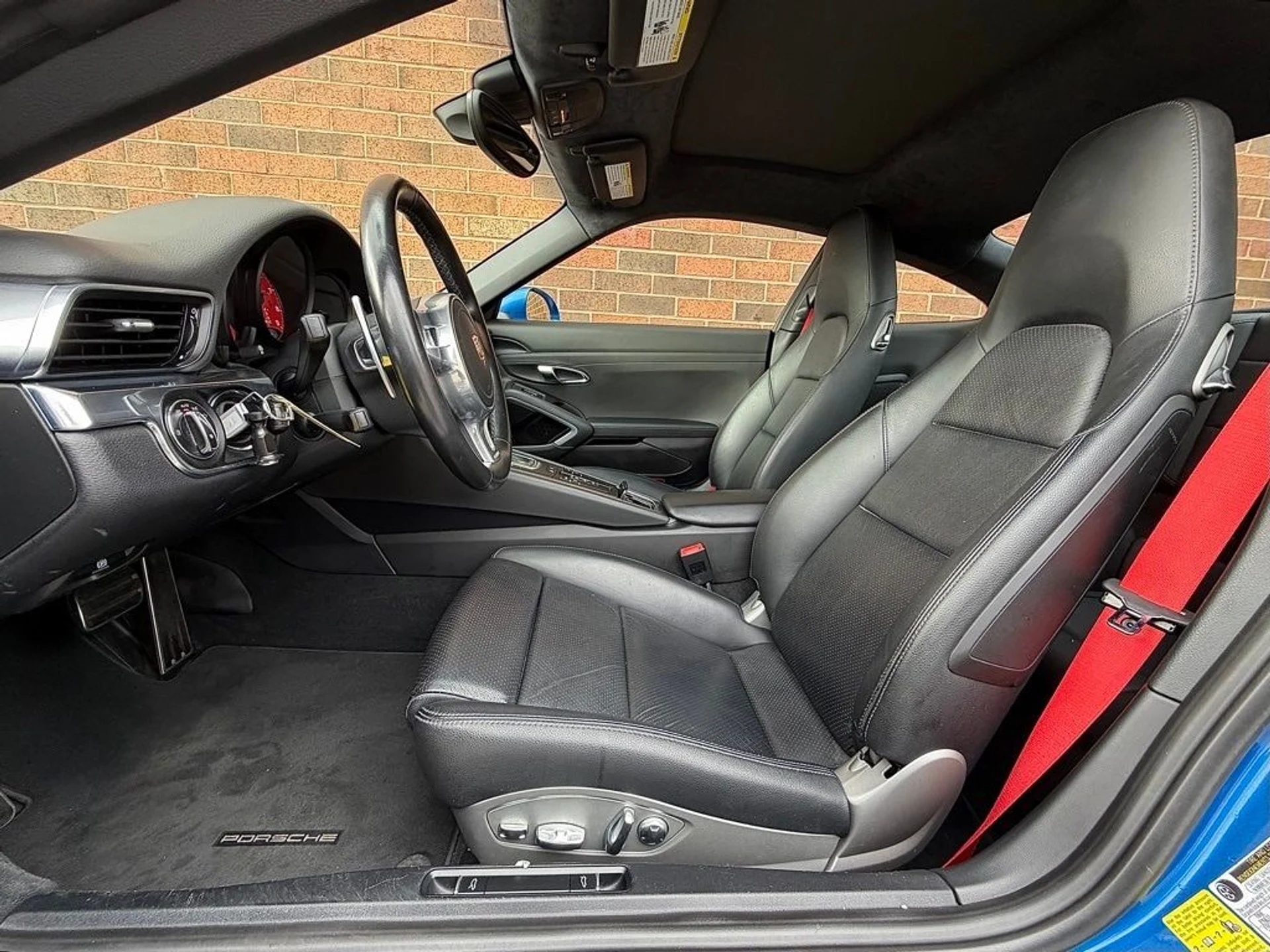 mph004_893135598_ffbd79d1829f8a6cb8a5c87f4418cf75x_4e29be54b9