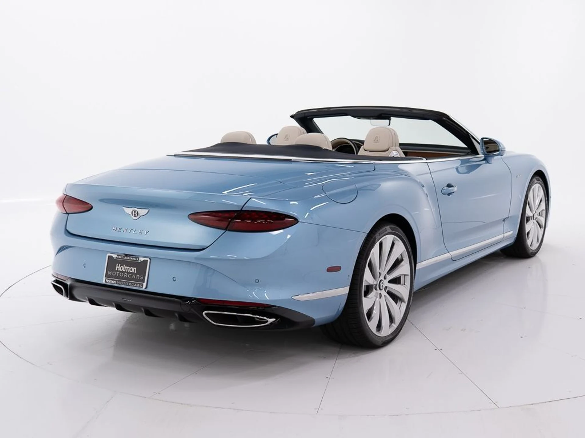 mph004_896500079_7caa0046fdcf6f786035f44ddda0ae3f_9930b2a8f3