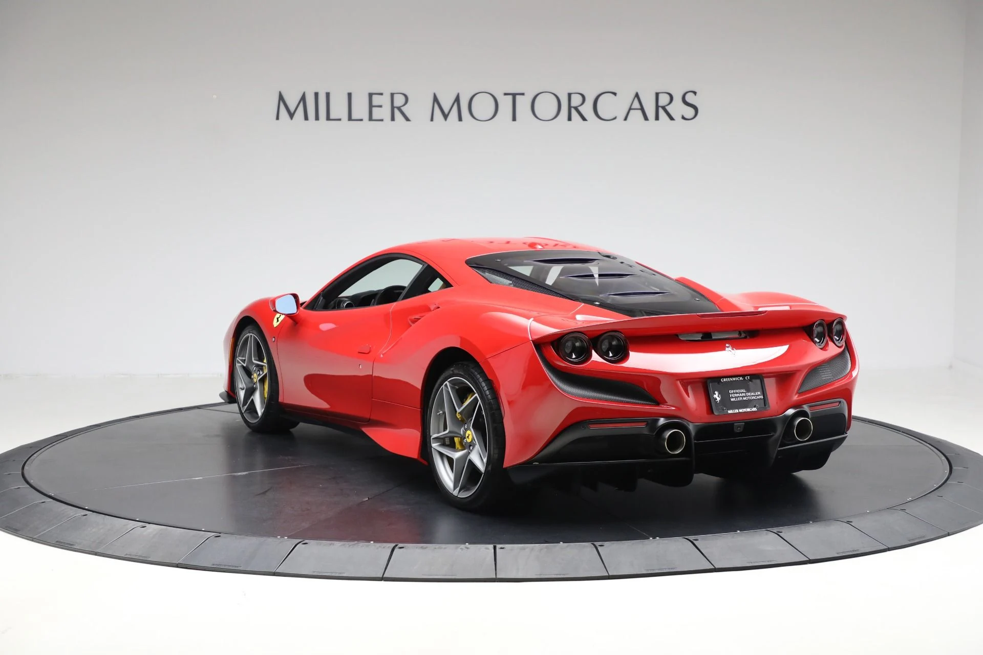 mph004_899053897_Used_2020_Ferrari_F8_Tributo_1762634390_4e3658c5ac