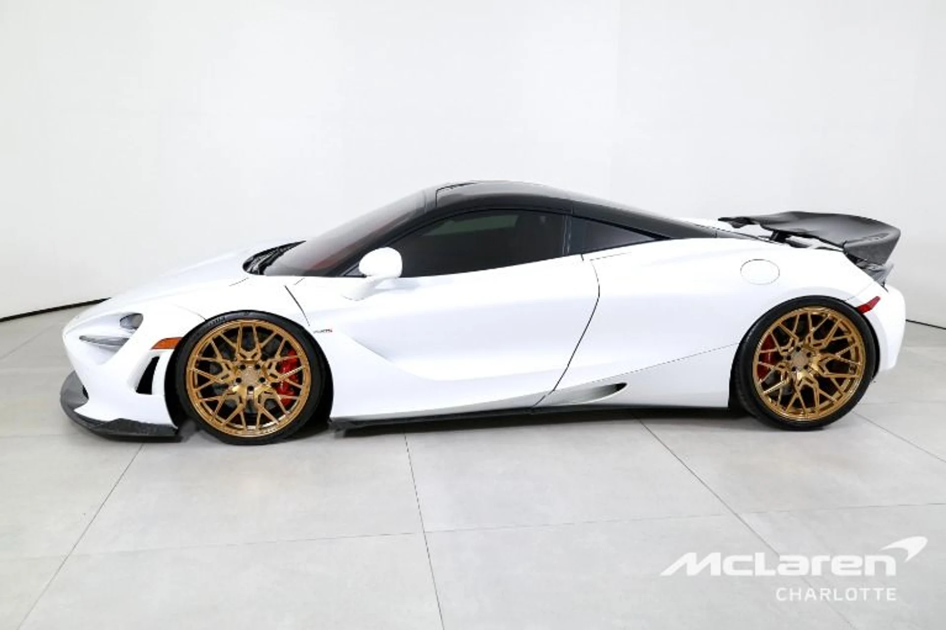 mph004_900114359_Used_2019_Mc_Laren_720_S_18217b4289