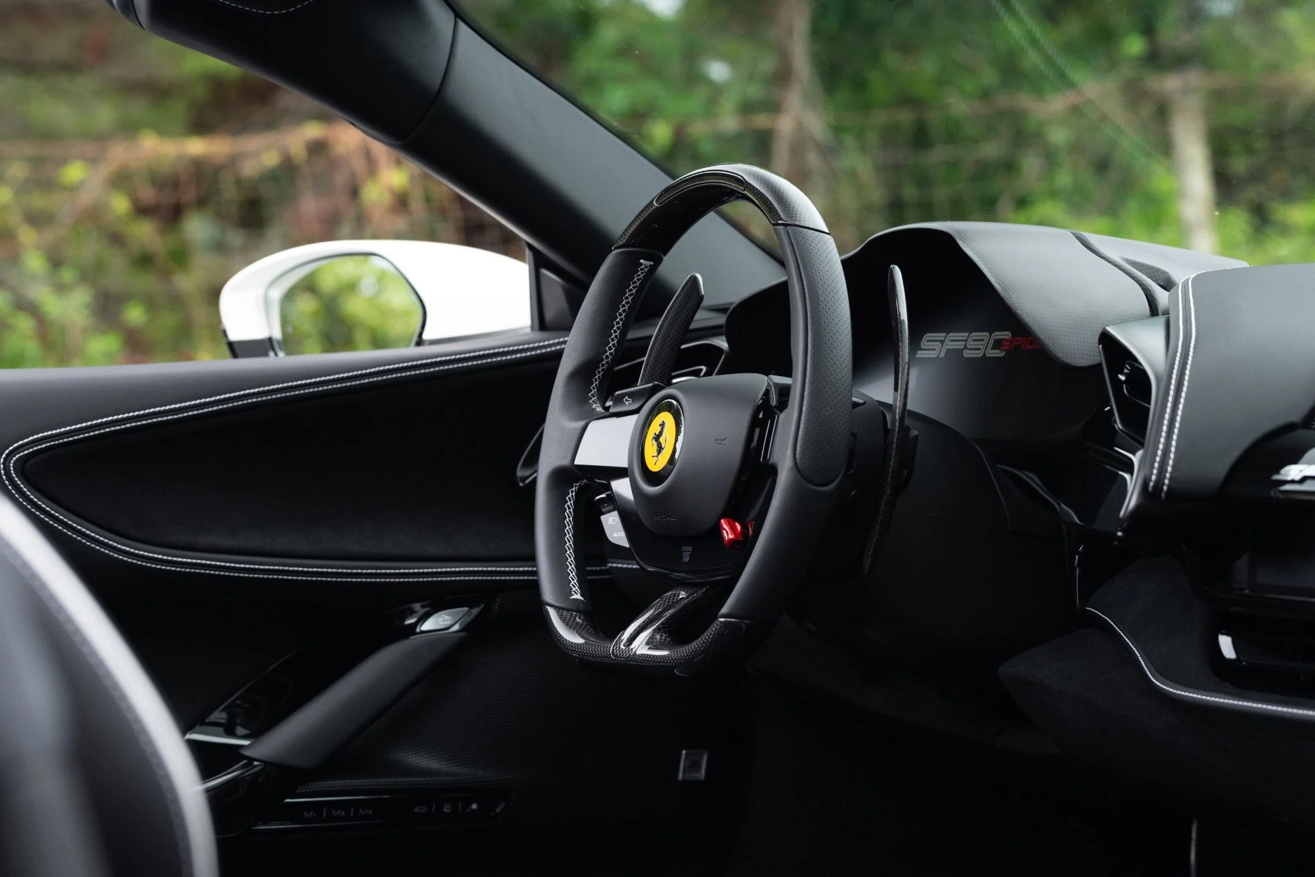 mph004_900600595_Used_2024_Ferrari_SF_90_Spider_1775624639_5c61fc5940