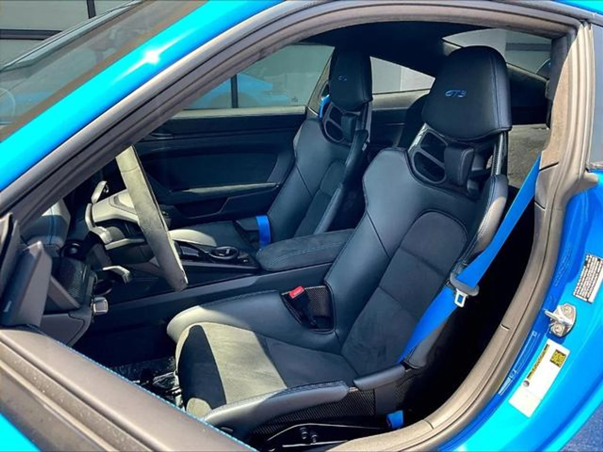 mph004_902584607_X_Rz_Fw_J5_Mhmnm_Db_x2_Xtslf_OR_5_YE_272f1c41f2