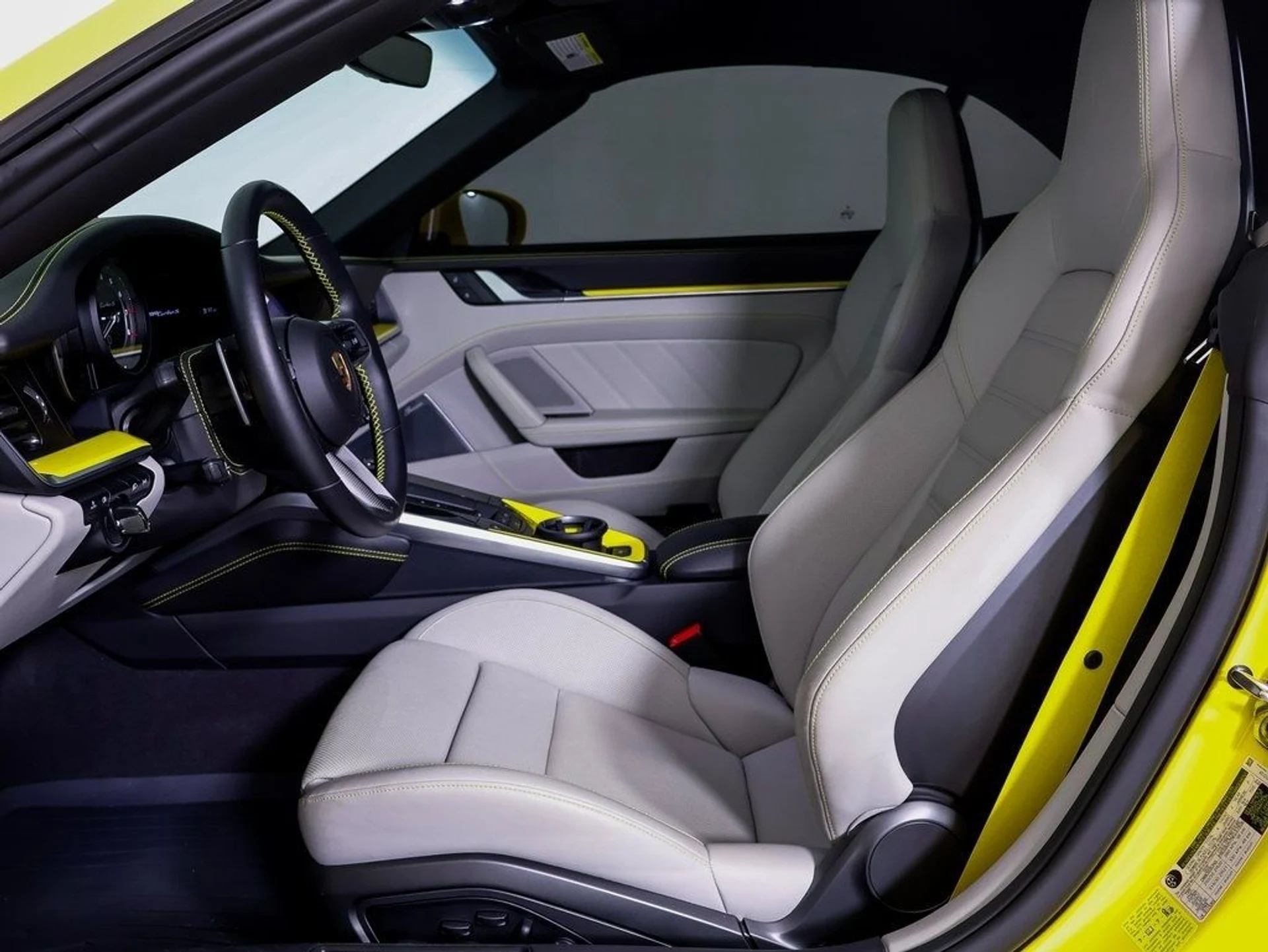 mph004_903147198_8b8b491edfe4ae353f3e50e3a2a25d19x_cd69ace0e1