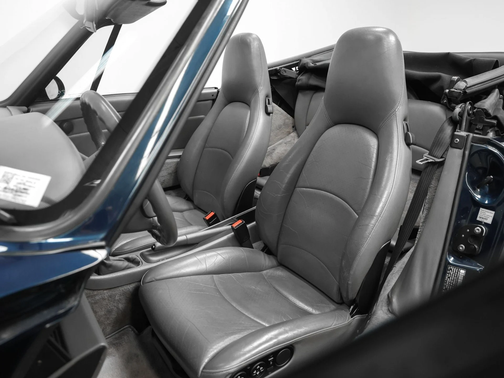 mph004_903186910_5_f129632f11