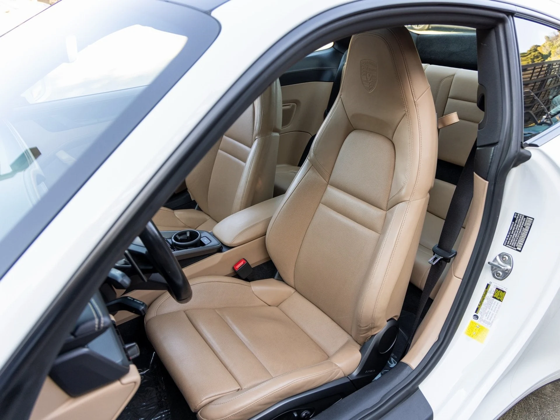 mph004_906224817_5_19c70734fe