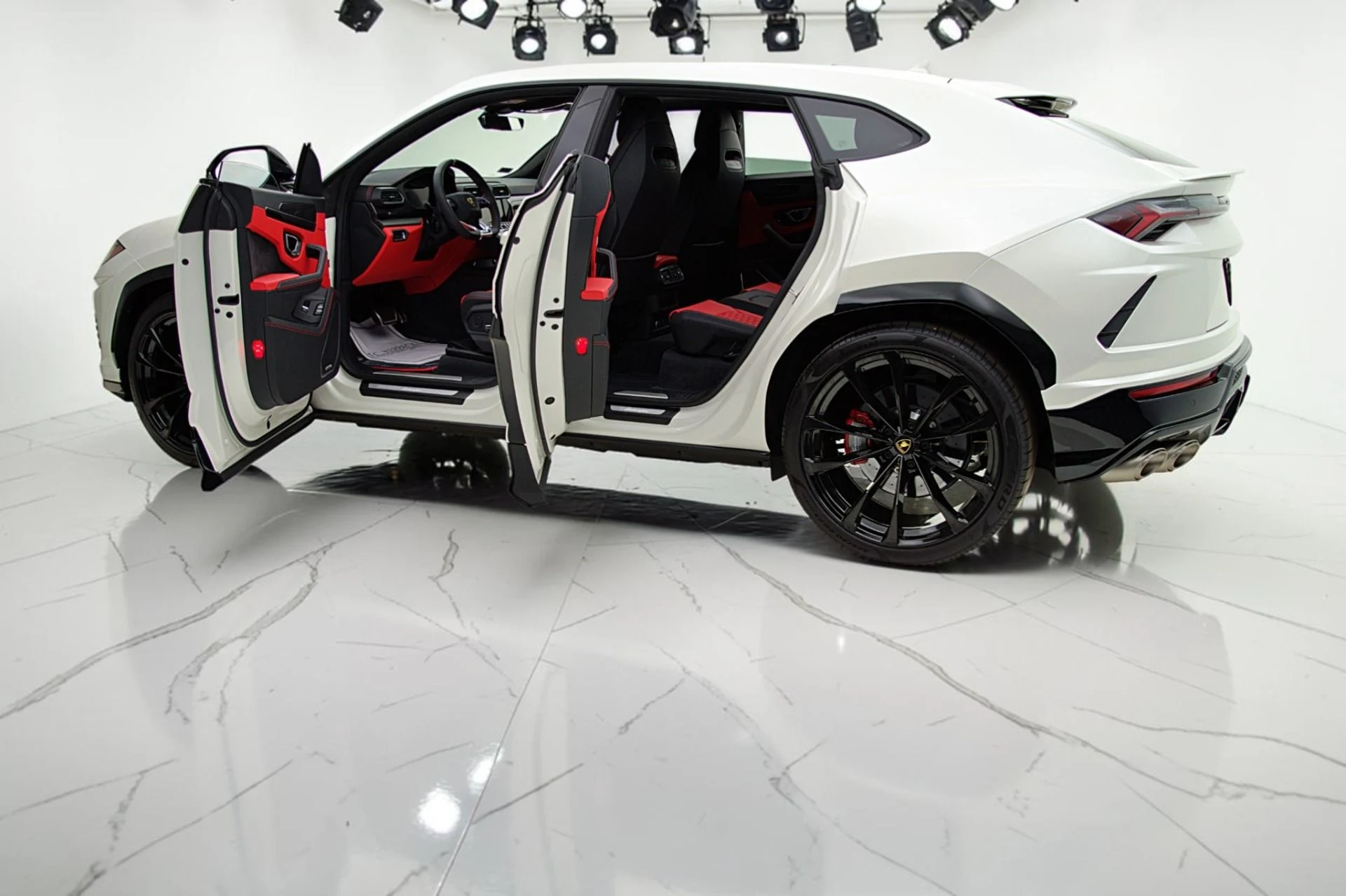 mph004_90701692_Used_2022_Lamborghini_Urus_SELEZIONE_PRE_OWNED_CERTIFIED_566a07888d