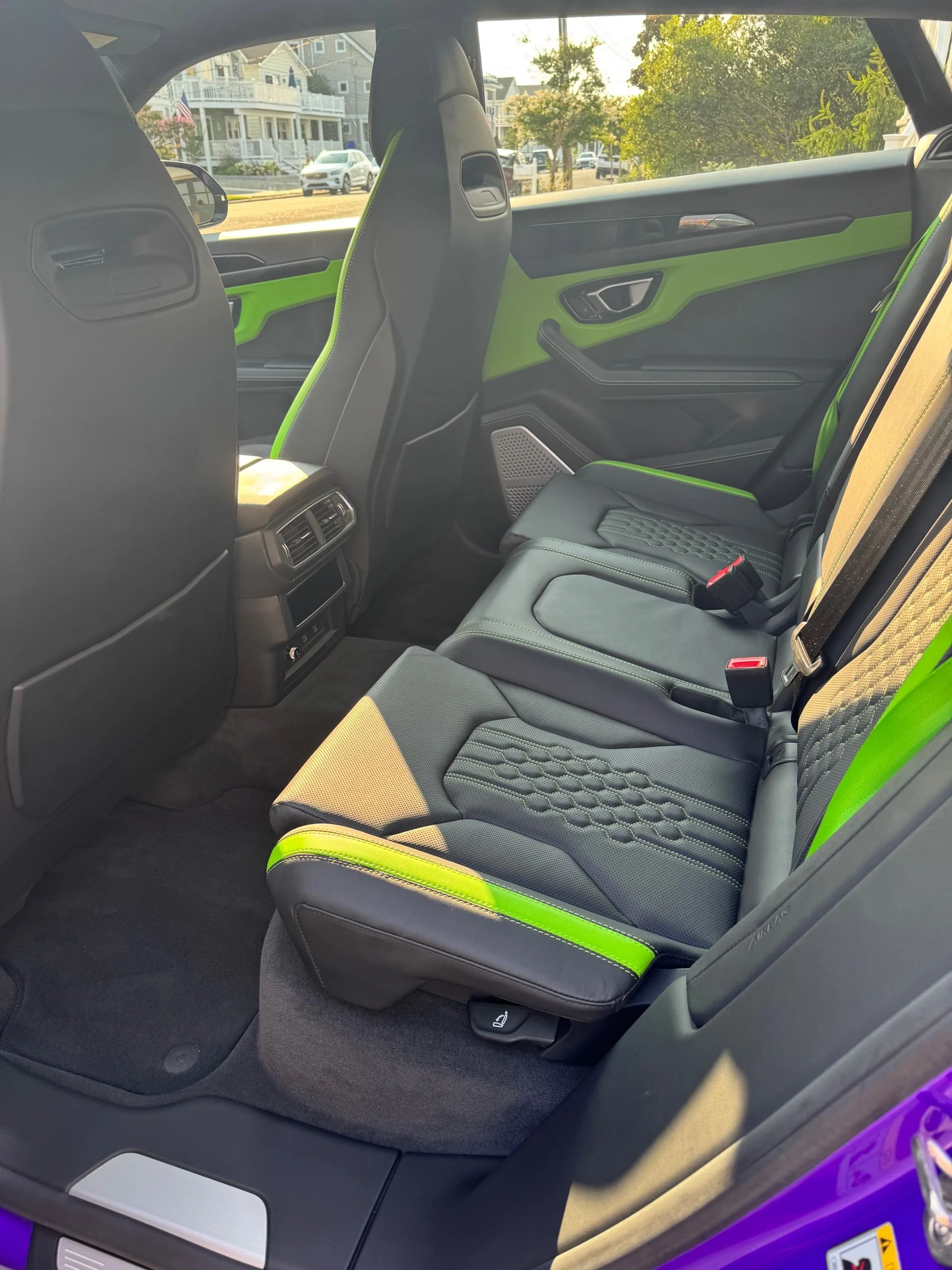 mph004_90877853_Used_2024_Lamborghini_Urus_S_1754407198_67234f6609