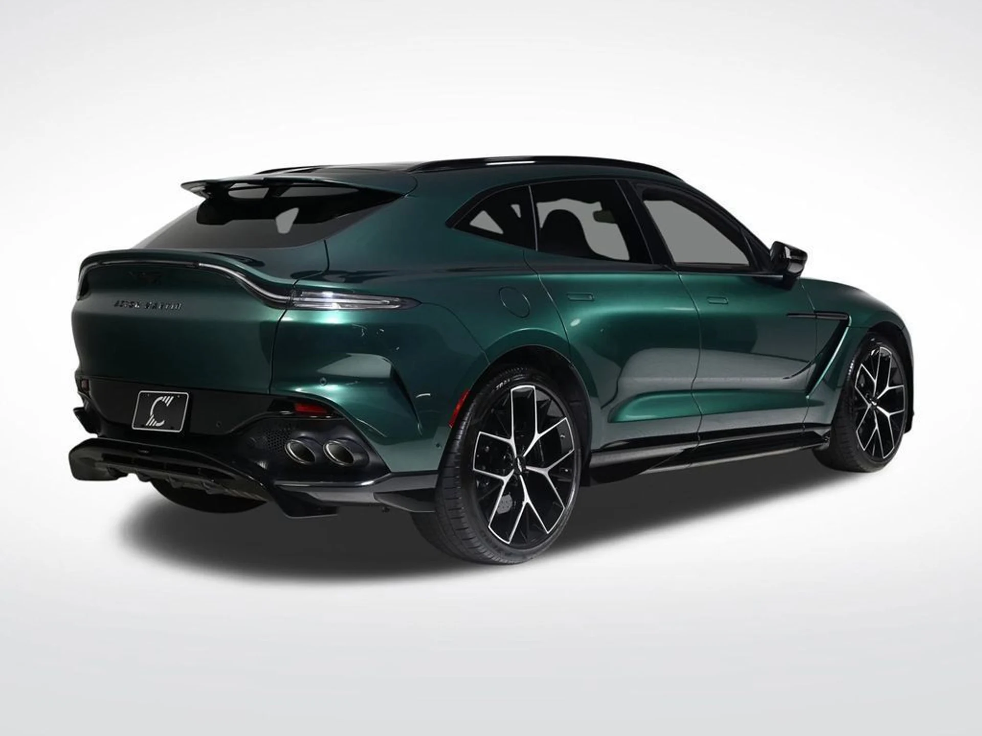 mph004_909618854_new_2026_aston_martin_dbx_707awd_11350_23027858_5_1024_109326ad19