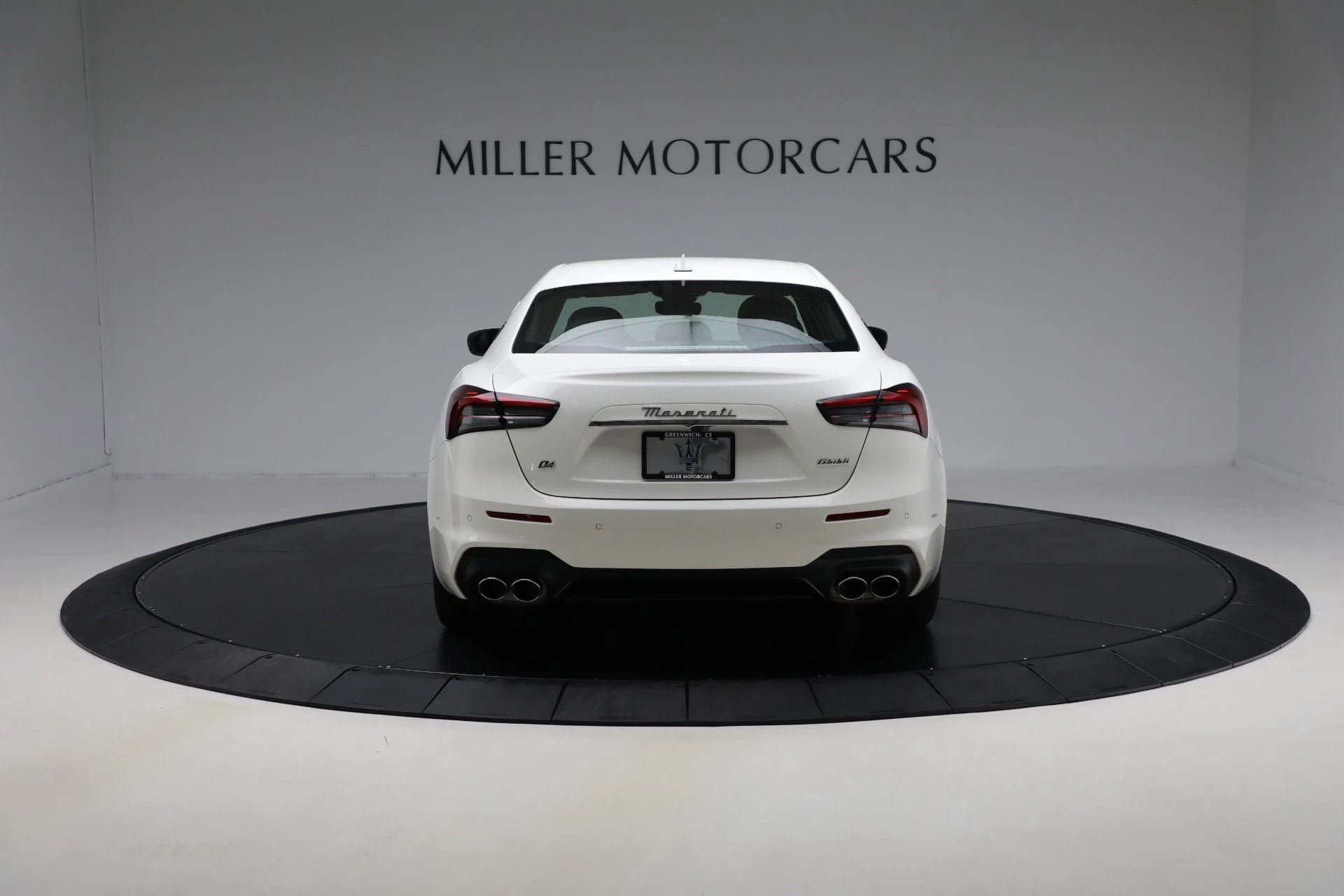mph004_910266911_Used_2022_Maserati_Ghibli_Modena_Q4_0978bcb130