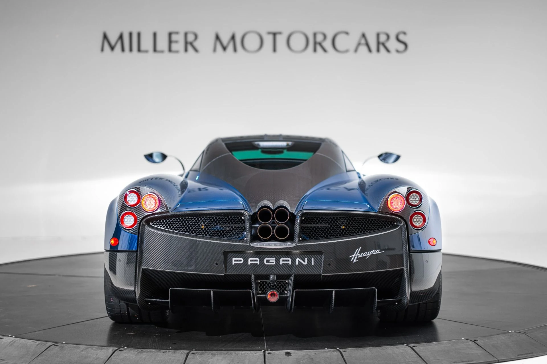 mph004_916201731_Used_2014_Pagani_Huayra_Tempesta_9e773936ed