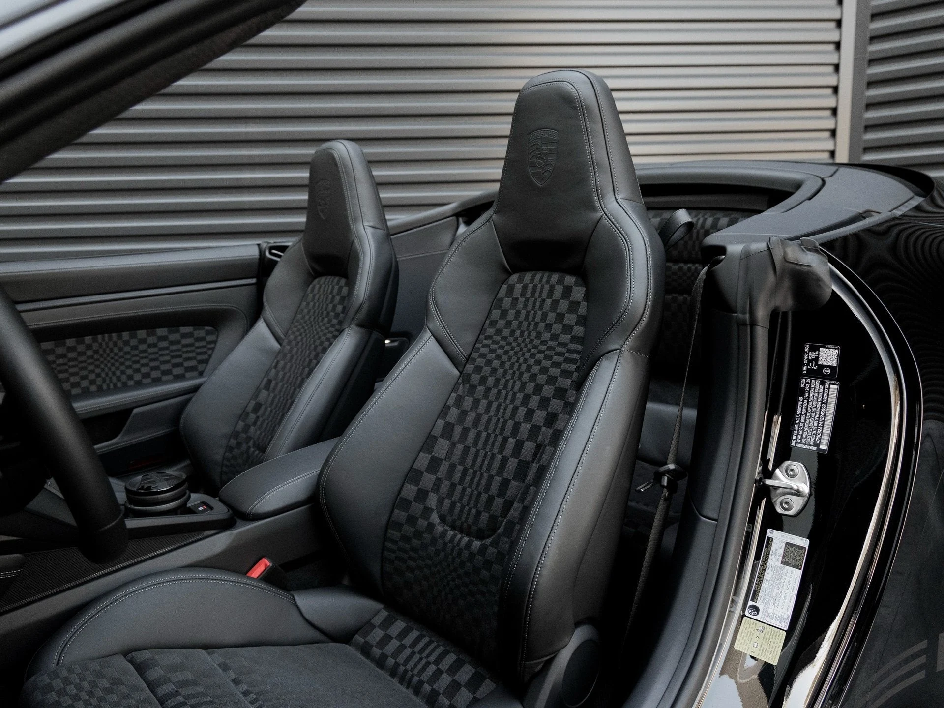 mph004_916821029_5_2f83e6c480