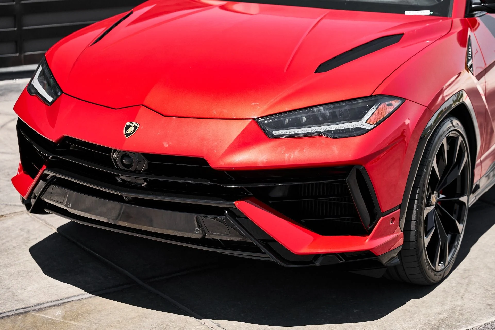 mph004_91984757_Used_2023_Lamborghini_Urus_S_1781910446_f85796ec9f
