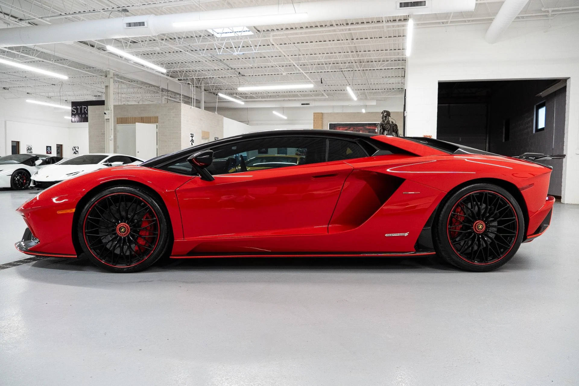 mph004_923140532_Used_2018_Lamborghini_Aventador_LP_740_4_S_1772662889_039f885374