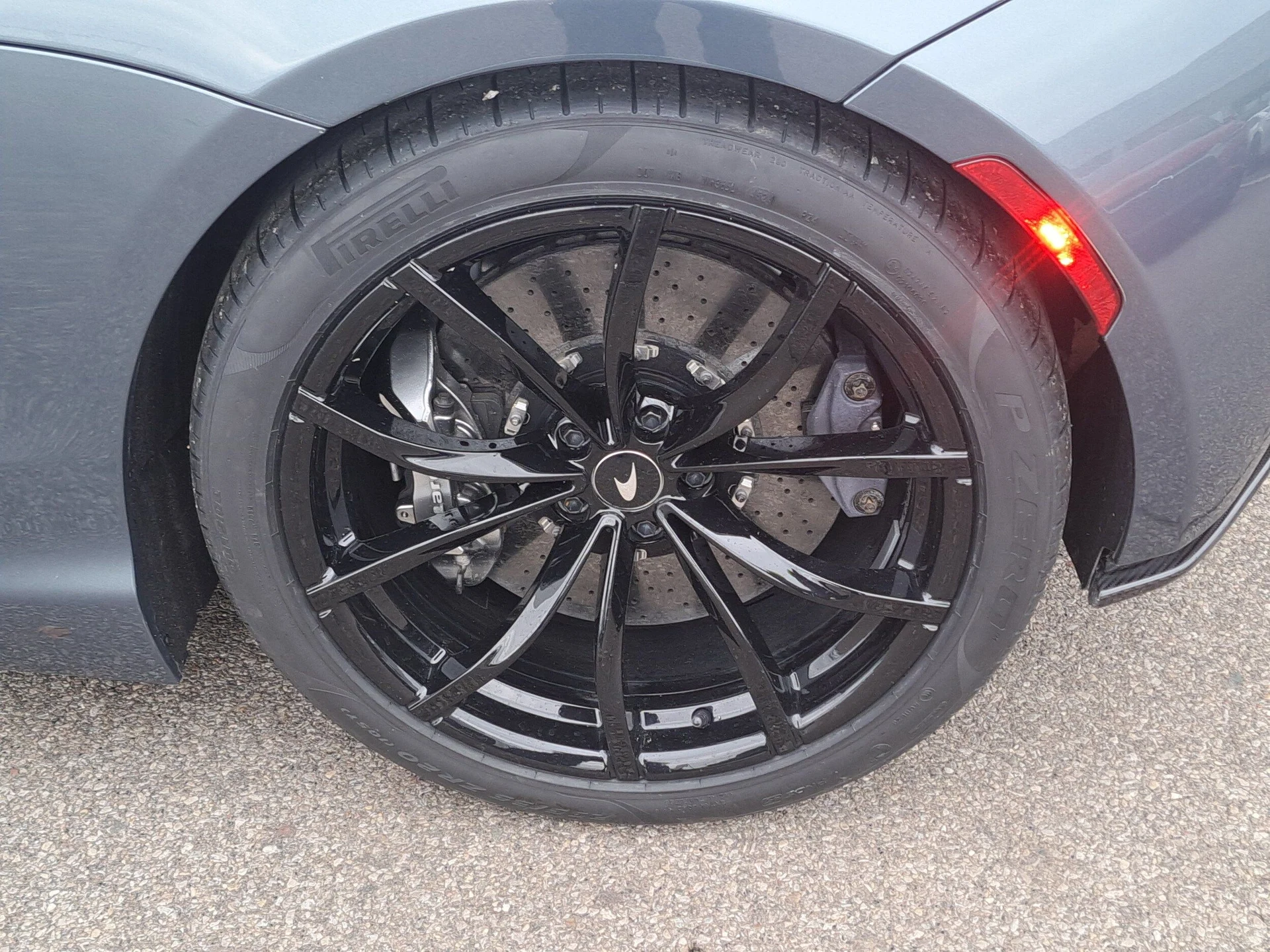 mph004_923364284_fc356303e3ecbbf69be75aef9fcbac9bx_a3cbd28c01