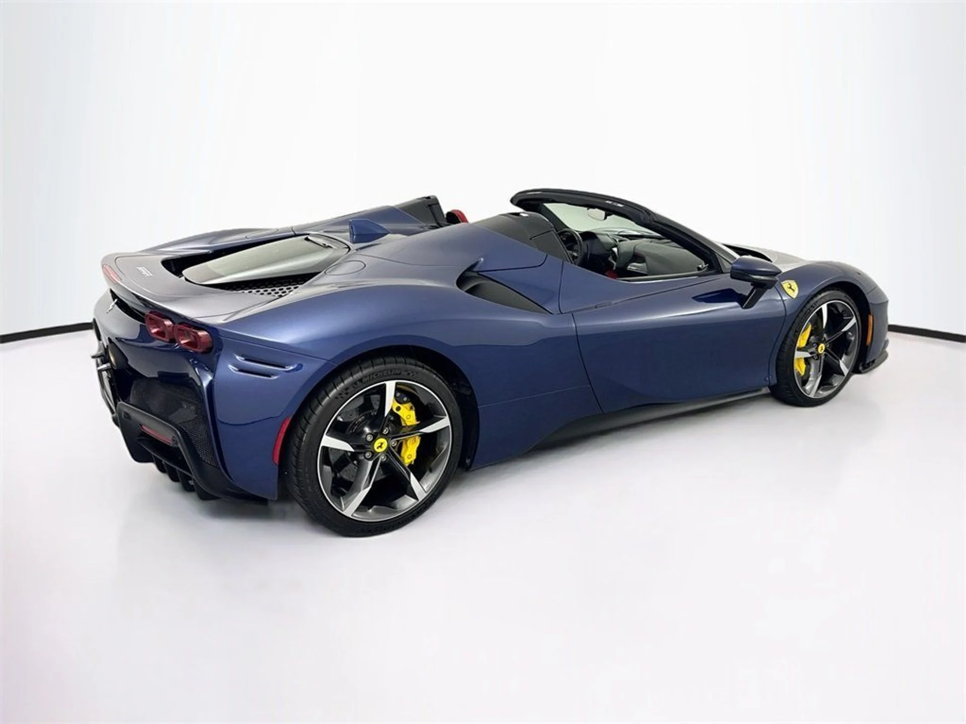 mph004_92587288_643f15d7b91252bef9bbe28d2a61f134_e27e336d92