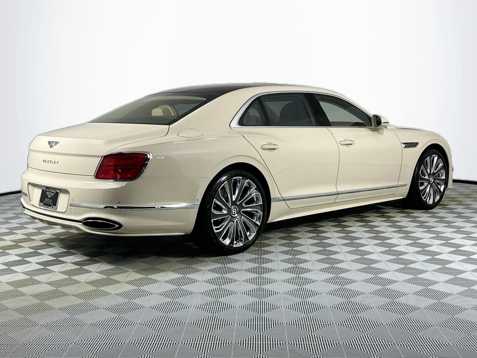 mph004_930002315_5_628c8ea548