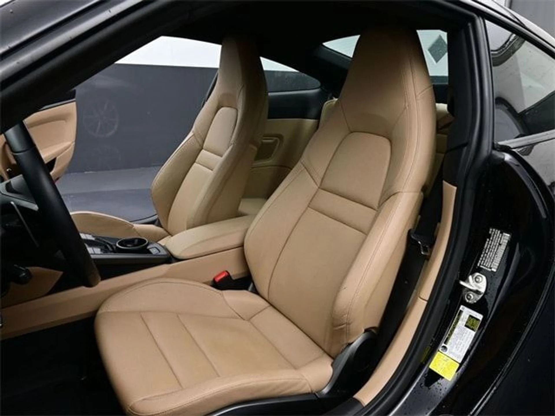 mph004_932537599_71abc12a5eb2eb542630293e46946d28x_f64906e83b