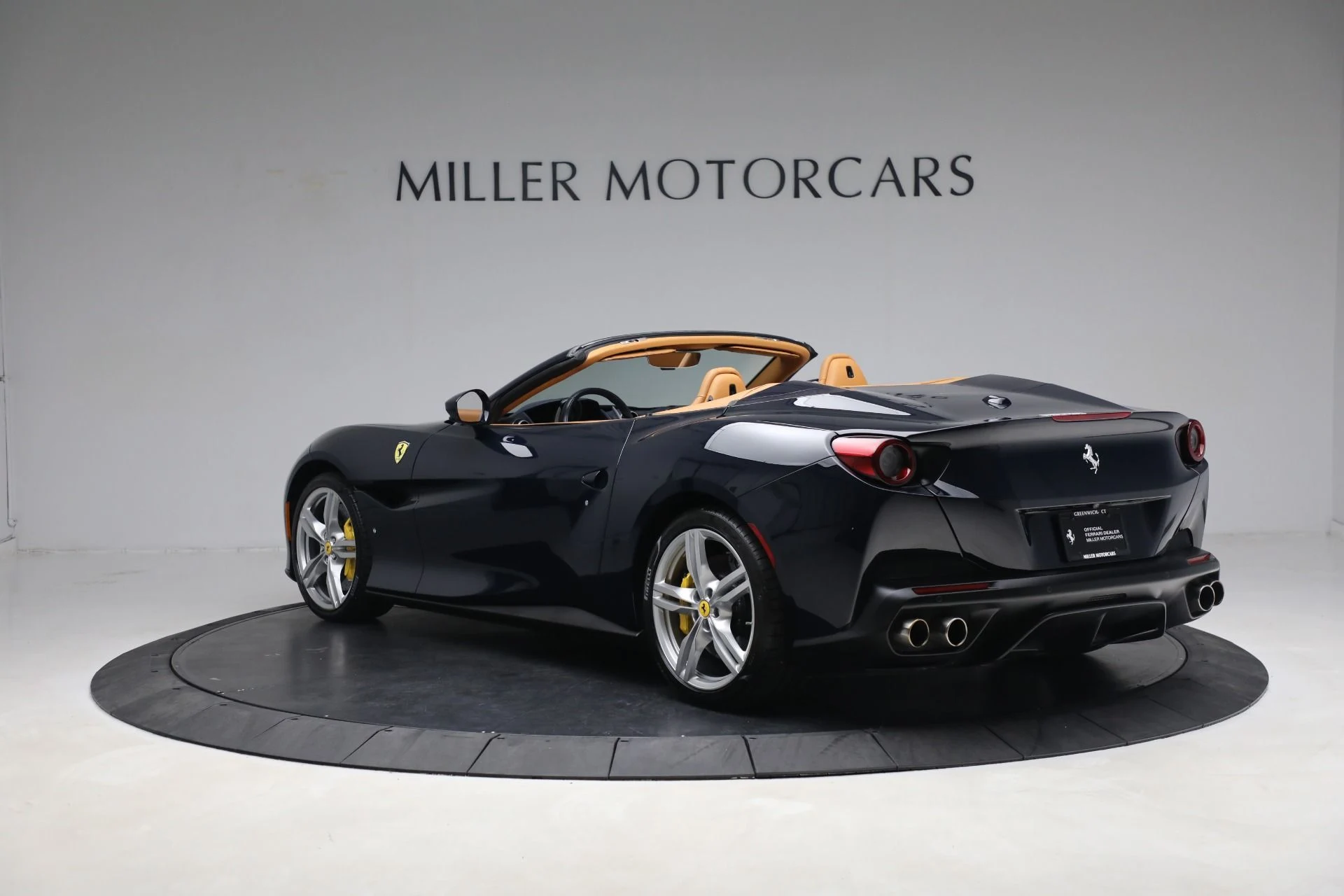 mph004_933422562_Used_2019_Ferrari_Portofino_53b2b07515