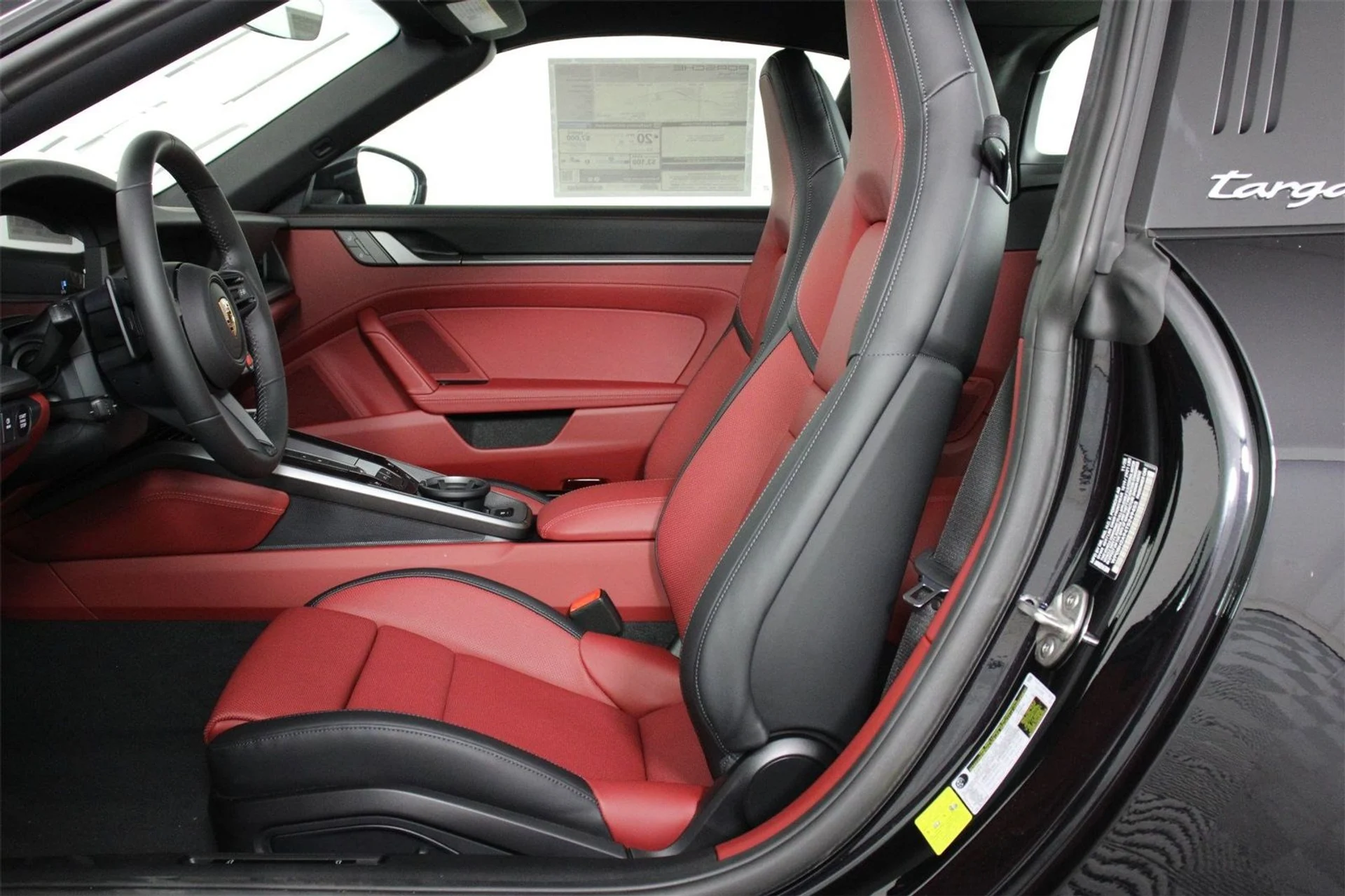 mph004_933462771_fa0afc03267a165ddc0909088ed93f69_d889e4bc2d